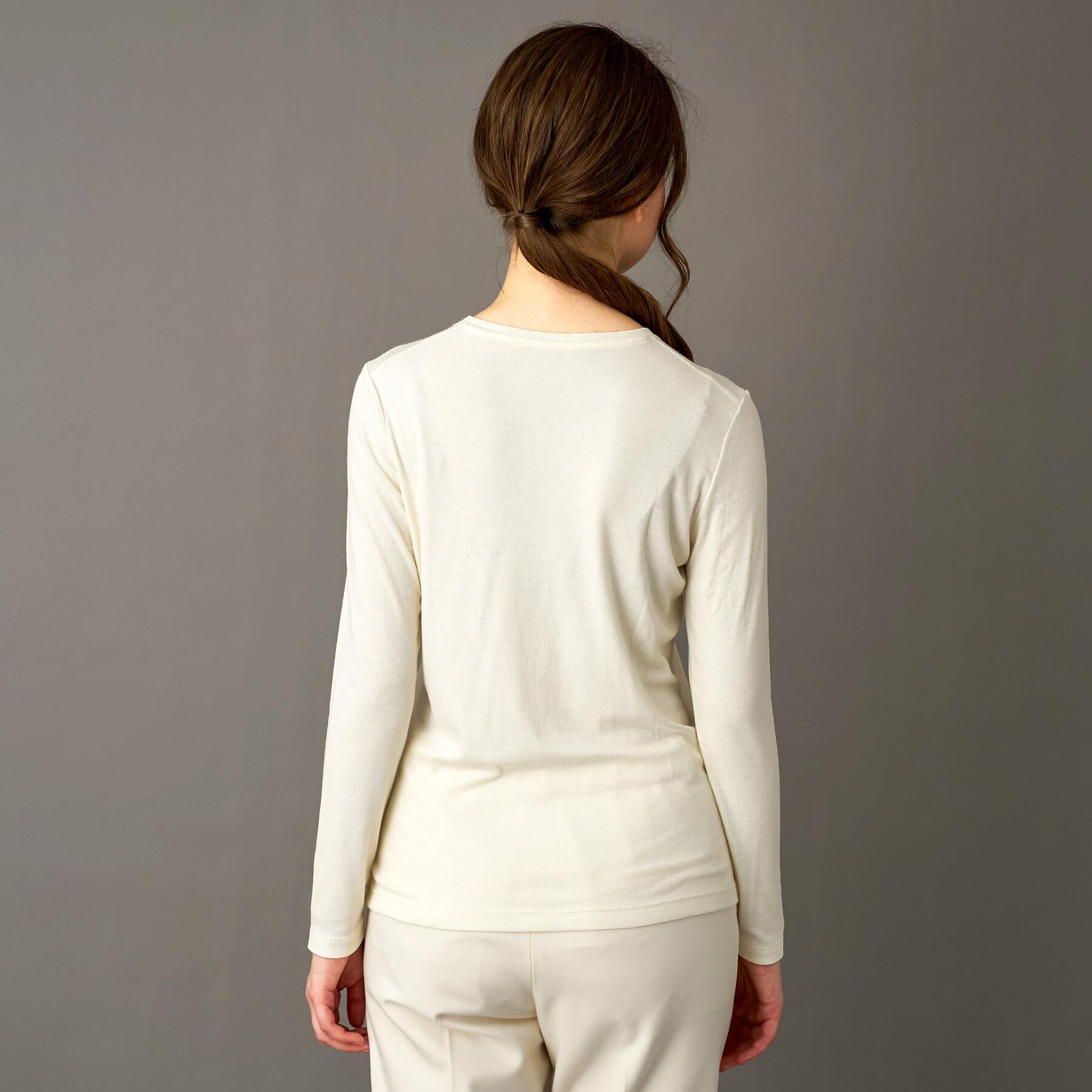 DRESSTERIOR「【インナー使いに最適/しっとり暖かな保湿素材】クルーネックプルオーバー」|Tシャツ・カットソー|