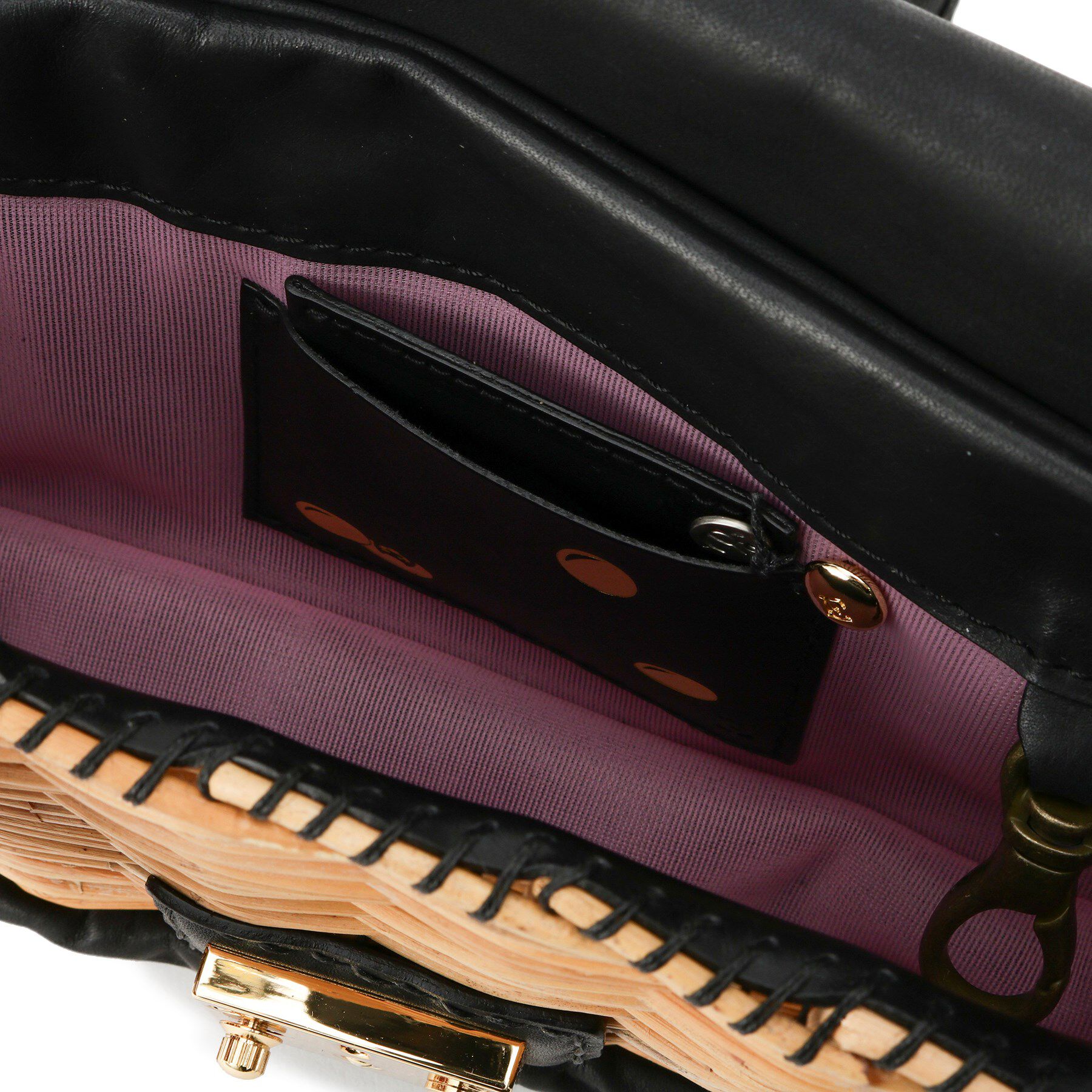 DRESSTERIOR「◆eb．a．gos（エバゴス）牛革ソフト・ソフトショルダー  15672」|ショルダー・メッセンジャー|