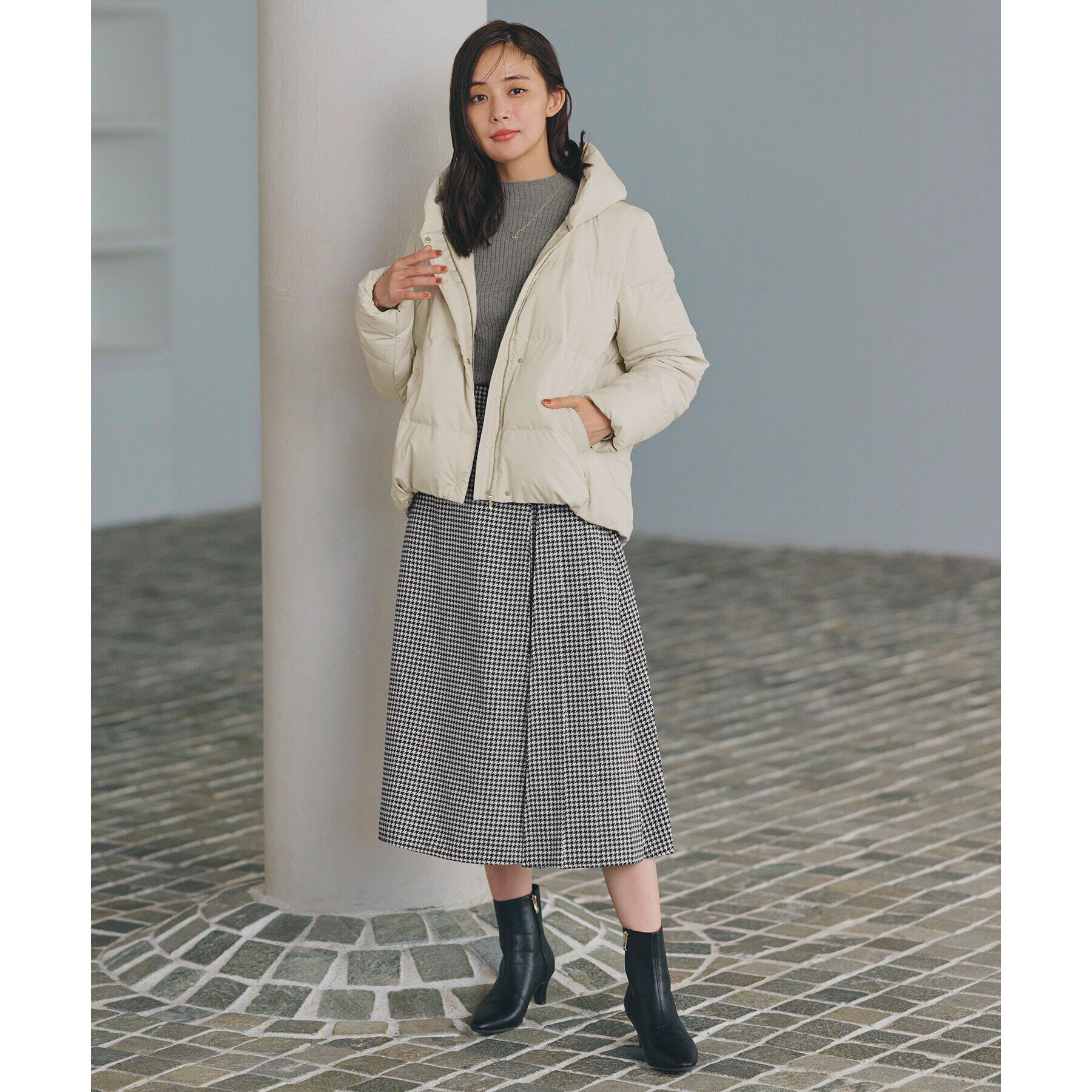 grove「【雑誌掲載】800FP多機能つつまれショートダウン」|ダウン|