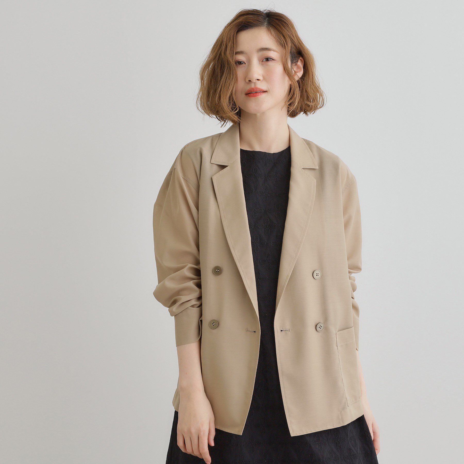 grove「【洒落感際立つ羽織アイテム】シアーテーラードジャケット」|テーラードジャケット|ベージュ(052)