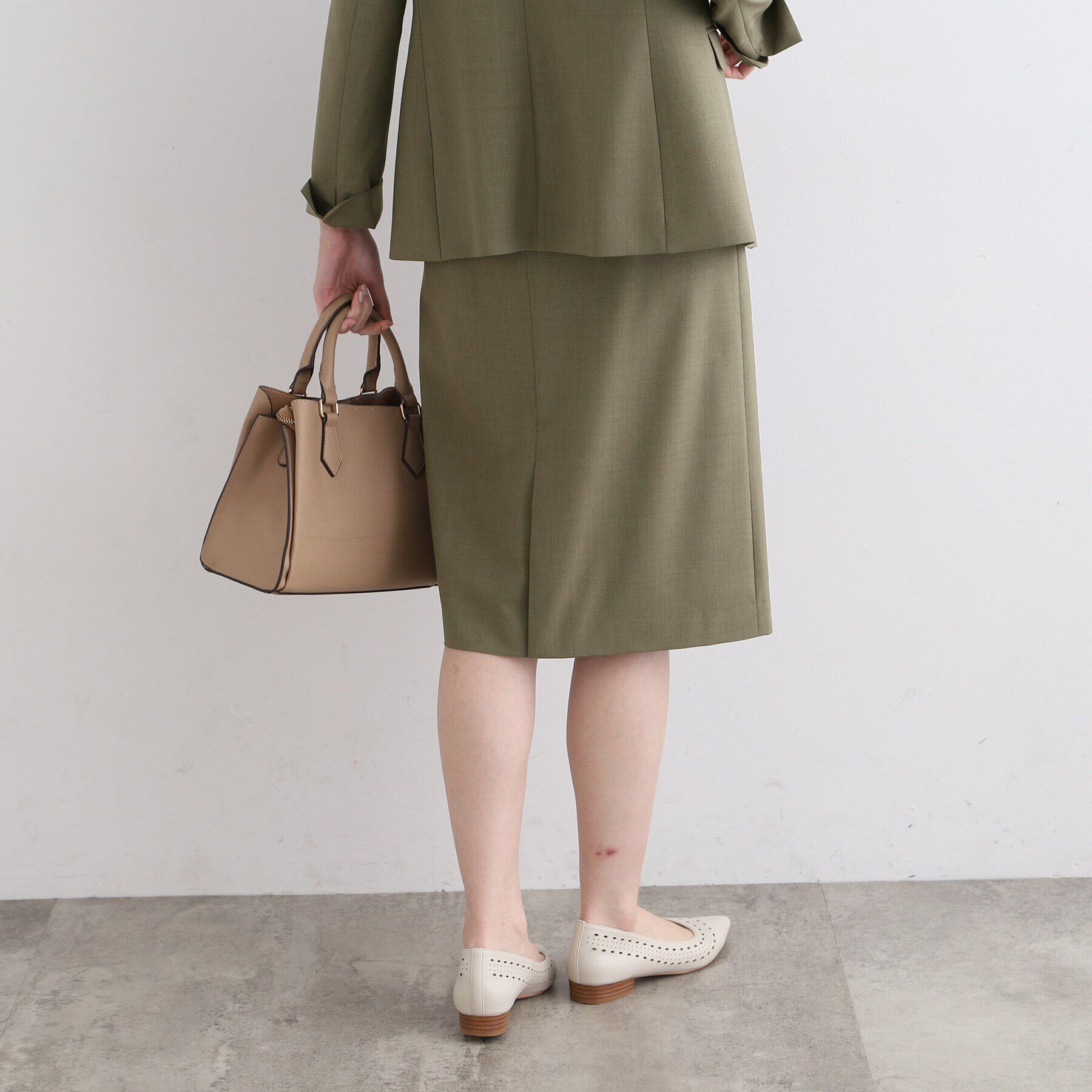 INDIVI「【定番スーツ／ウール混】無地ストレートスカート」|スーツ|