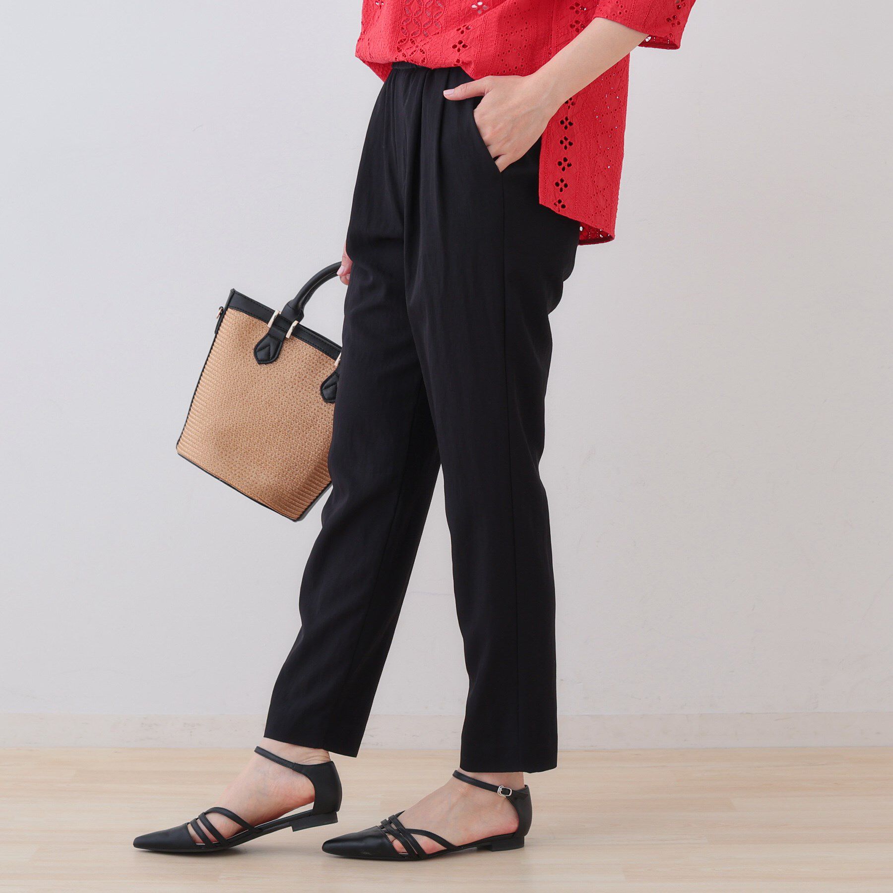 INDIVI「【シワになりにくい】コットンライクテーパードパンツ」|その他|