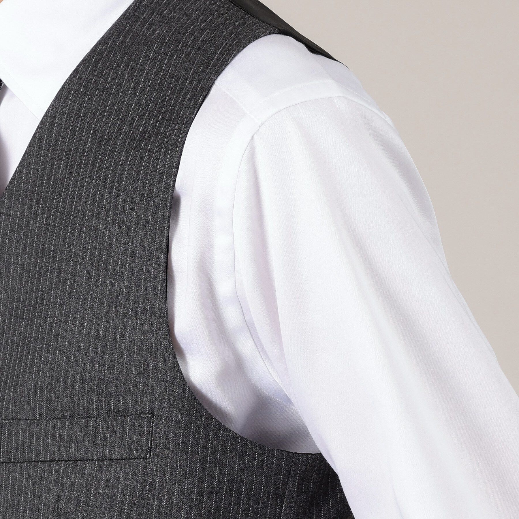 TAKEO KIKUCHI「【DORMEUIL AMADEUS365】ピンストライプ ベスト/3ピース対応」|スーツ|