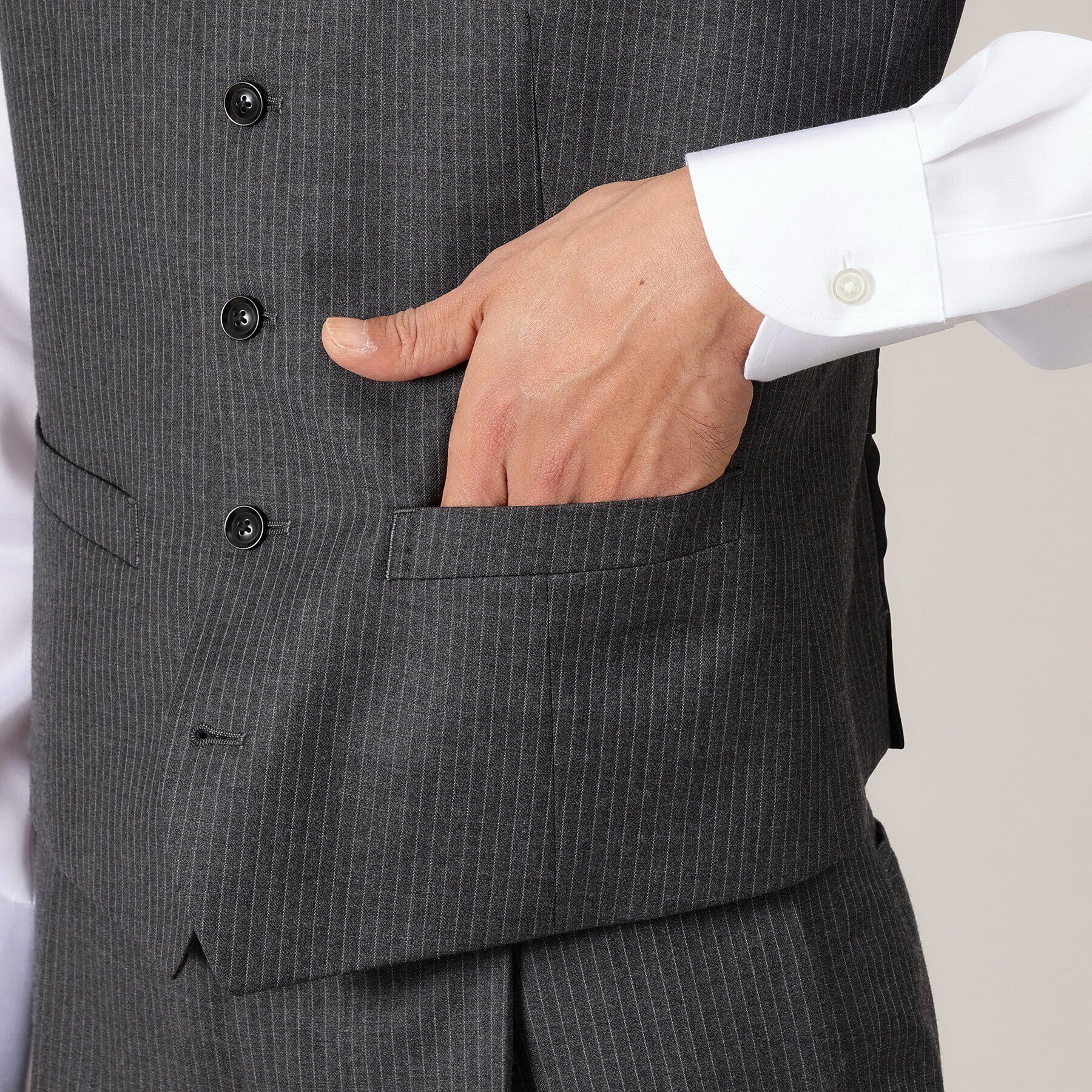 TAKEO KIKUCHI「【DORMEUIL AMADEUS365】ピンストライプ ベスト/3ピース対応」|スーツ|