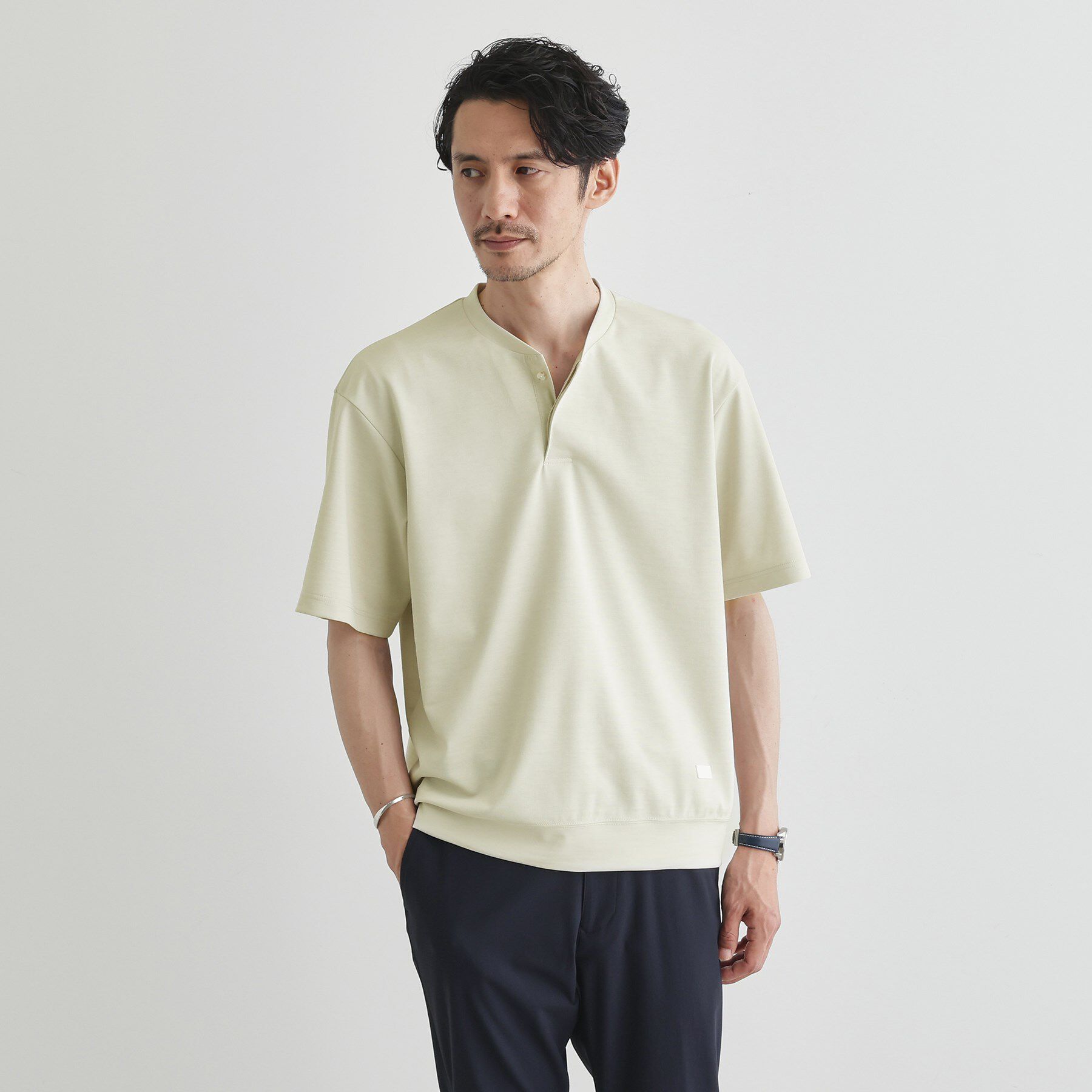TAKEO KIKUCHI「キーネック カットソー」|Tシャツ・カットソー|ライトベージュ(05