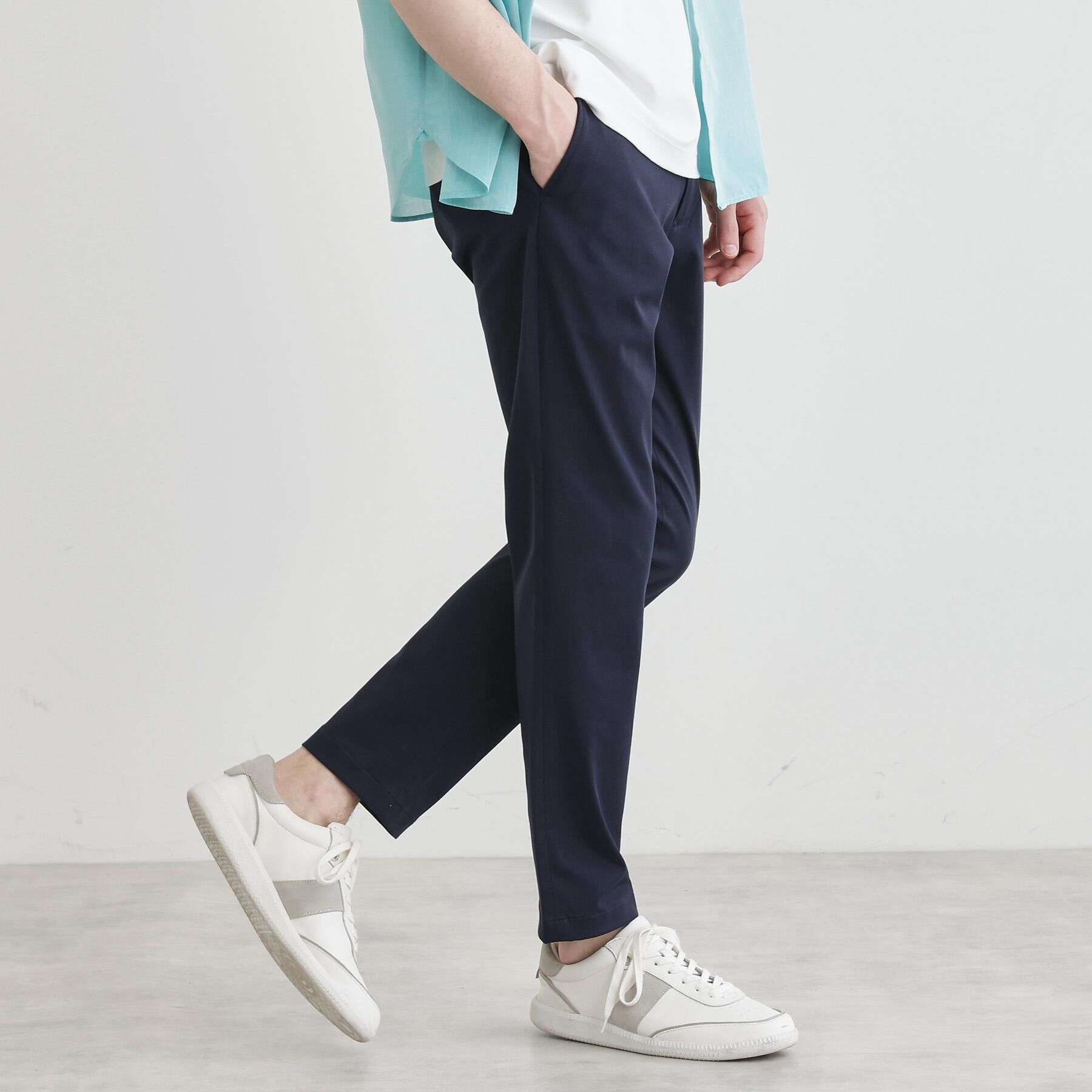 TAKEO KIKUCHI「【LIMITED】ワンダーシェイプ 360&deg;ストレッチ テーパードスキニーチノパンツ」|その他|