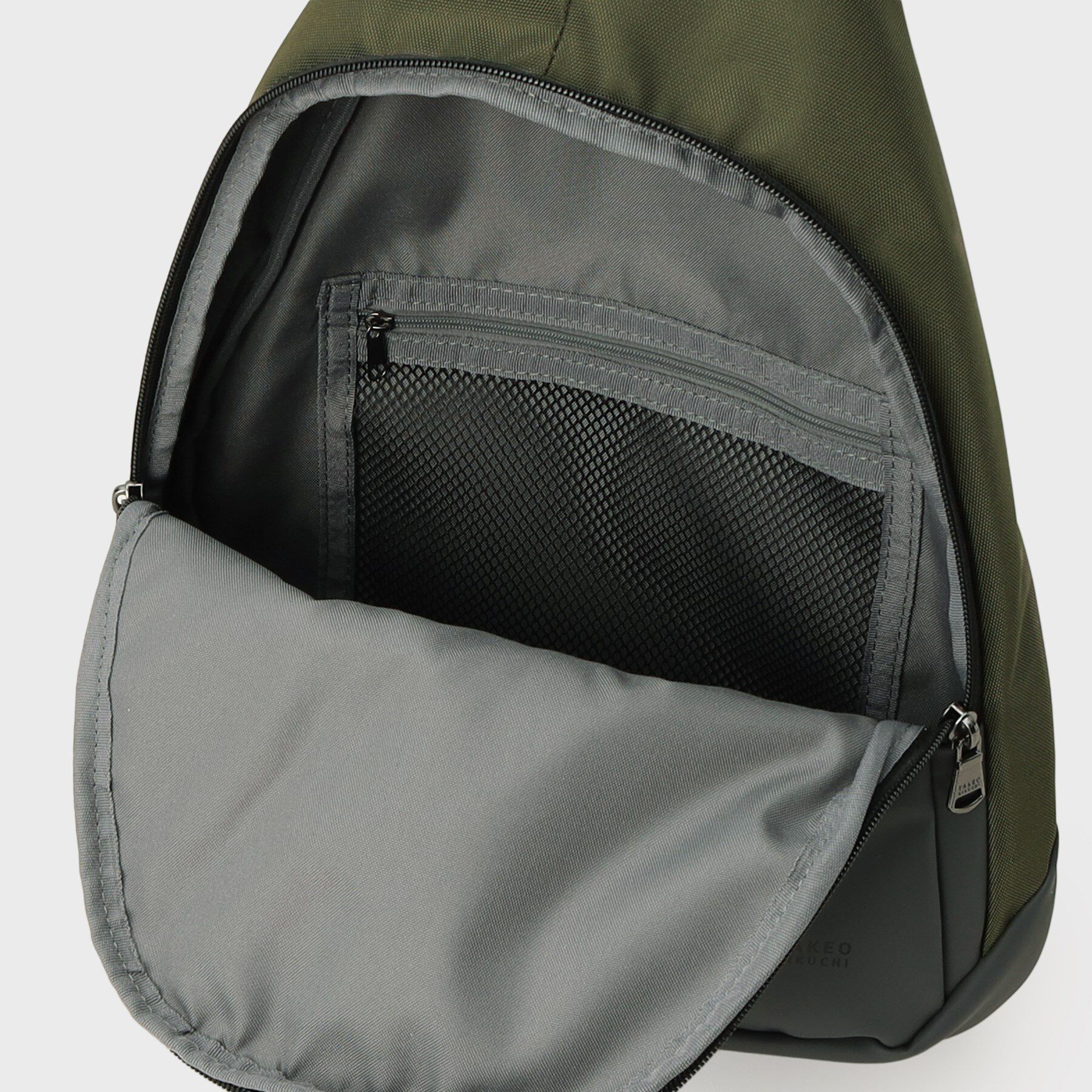 TAKEO KIKUCHI「STORAGE ミドルボディバッグ」|その他|