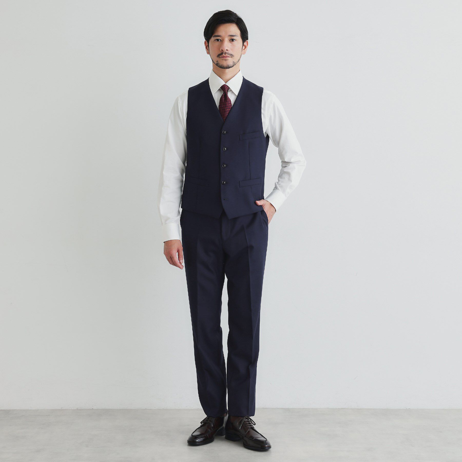 TAKEO KIKUCHI「鱗紋 ベスト」|スーツ|