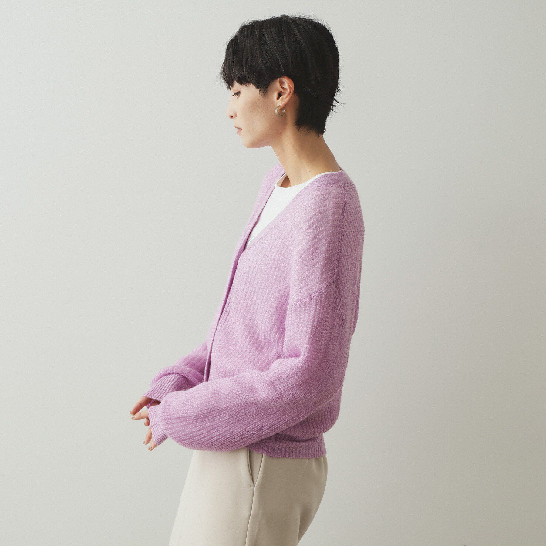 OPAQUE.CLIP「モヘヤ混シアーVネックカーディガン【洗濯機洗い可】」|カーディガン|