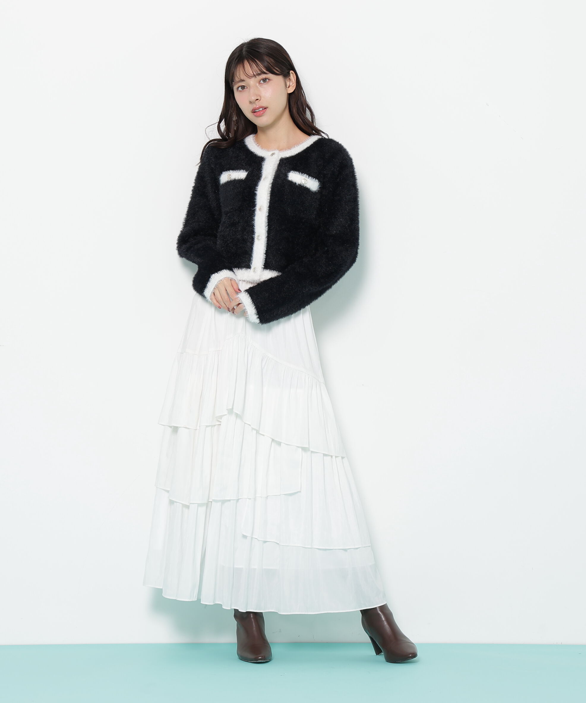  「スパンコールフェザーニットジャケット」|ニット・セーター|