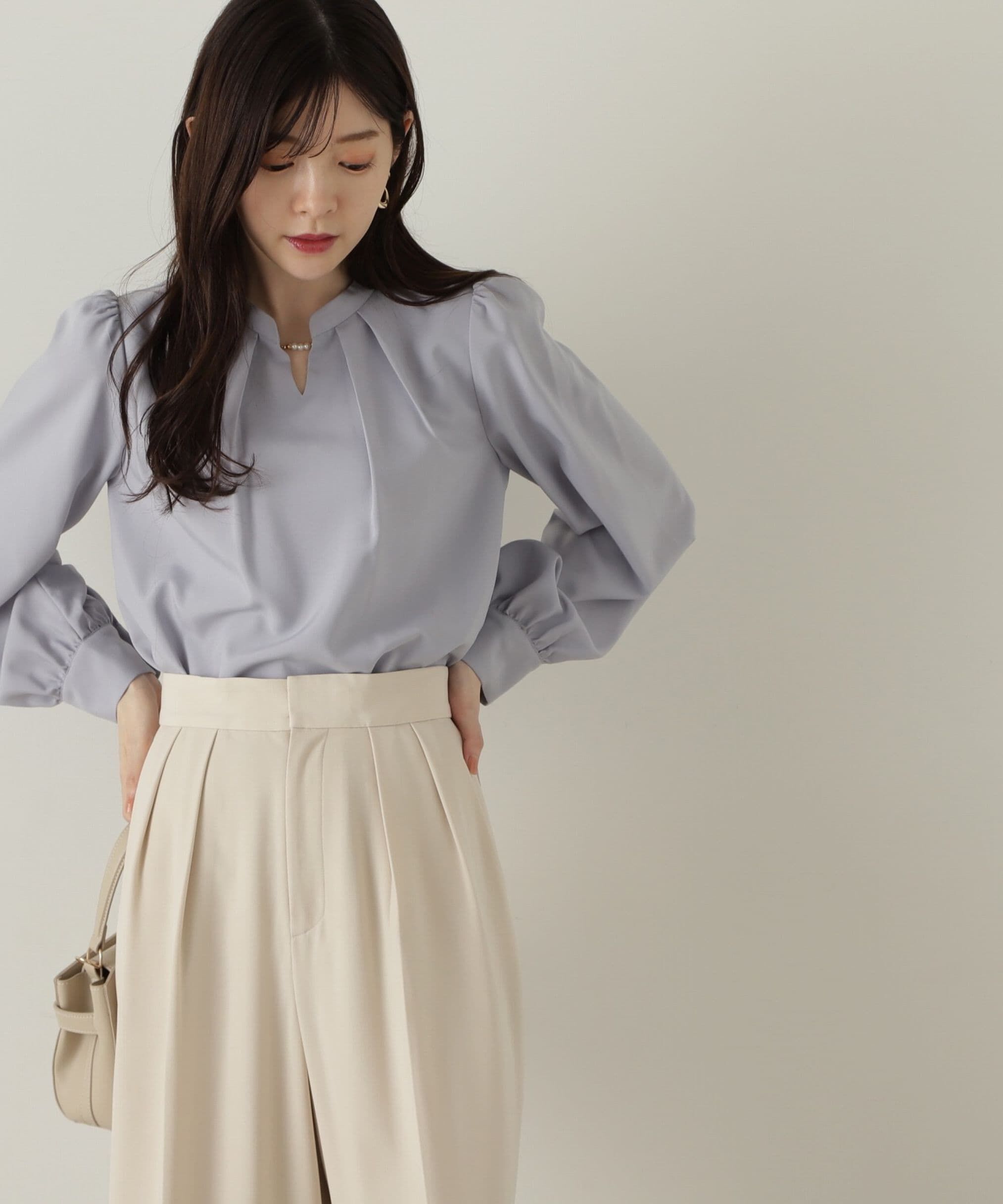 PROPORTION BODY DRESSING「スタンドパールブラウス　24AW」|シャツ・ブラウス|ブルー