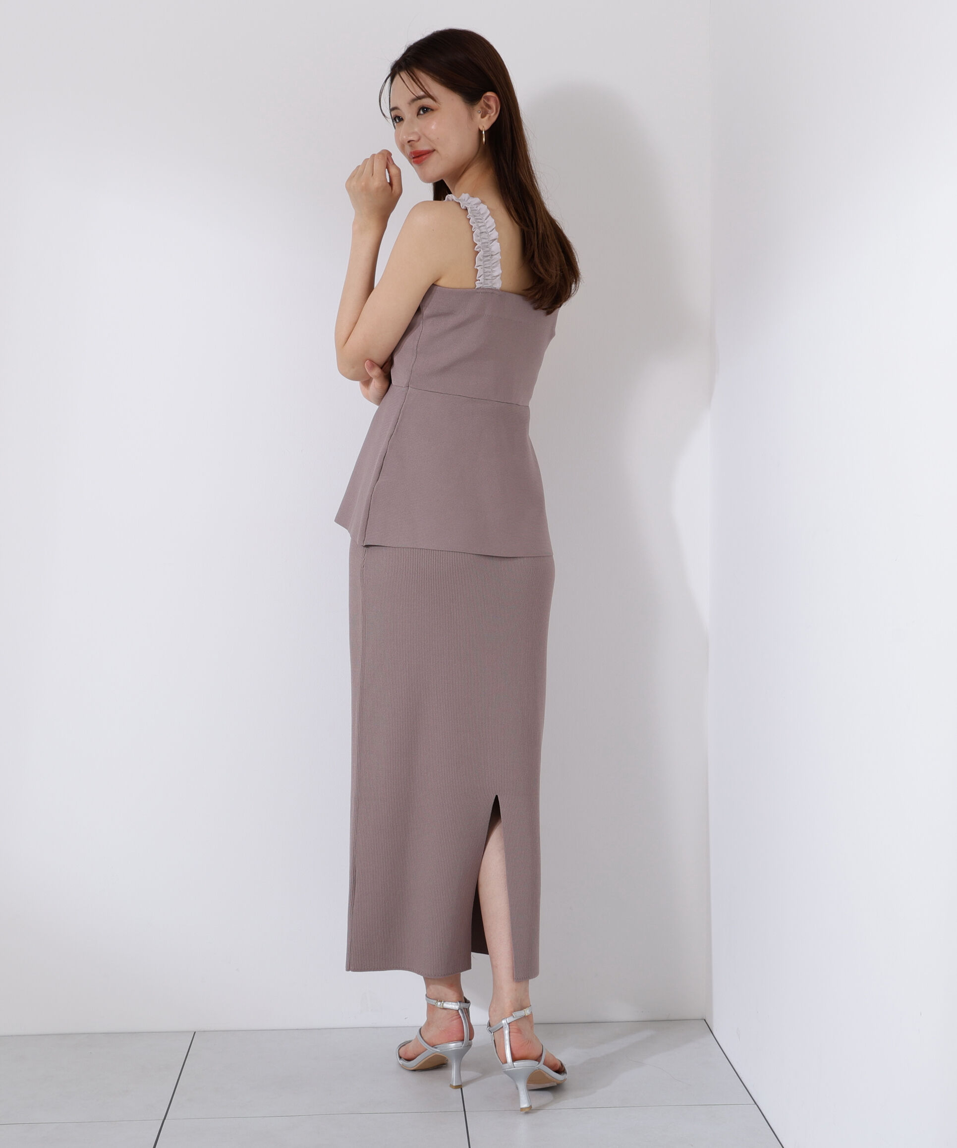 PROPORTION BODY DRESSING「ペプラムキャミセットアップ」|ワンピース|