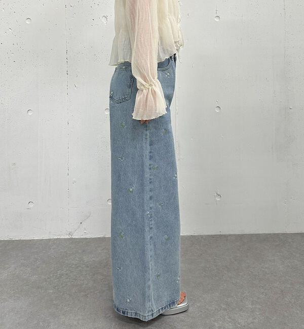 archives「花柄刺繍ワイドデニム」|デニム|