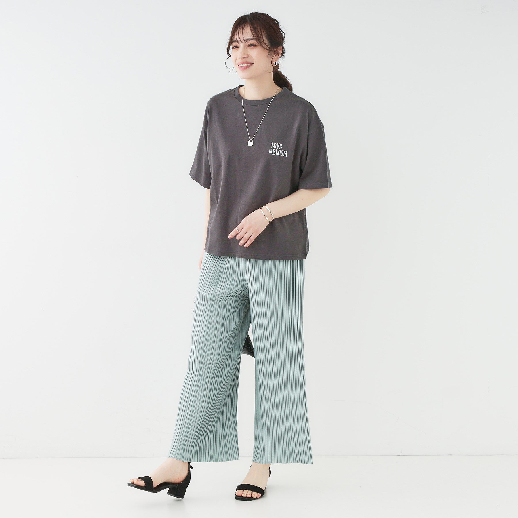 SHOO･LA･RUE「【選べる4柄】コットンプリントロゴTシャツ」|Tシャツ・カットソー|