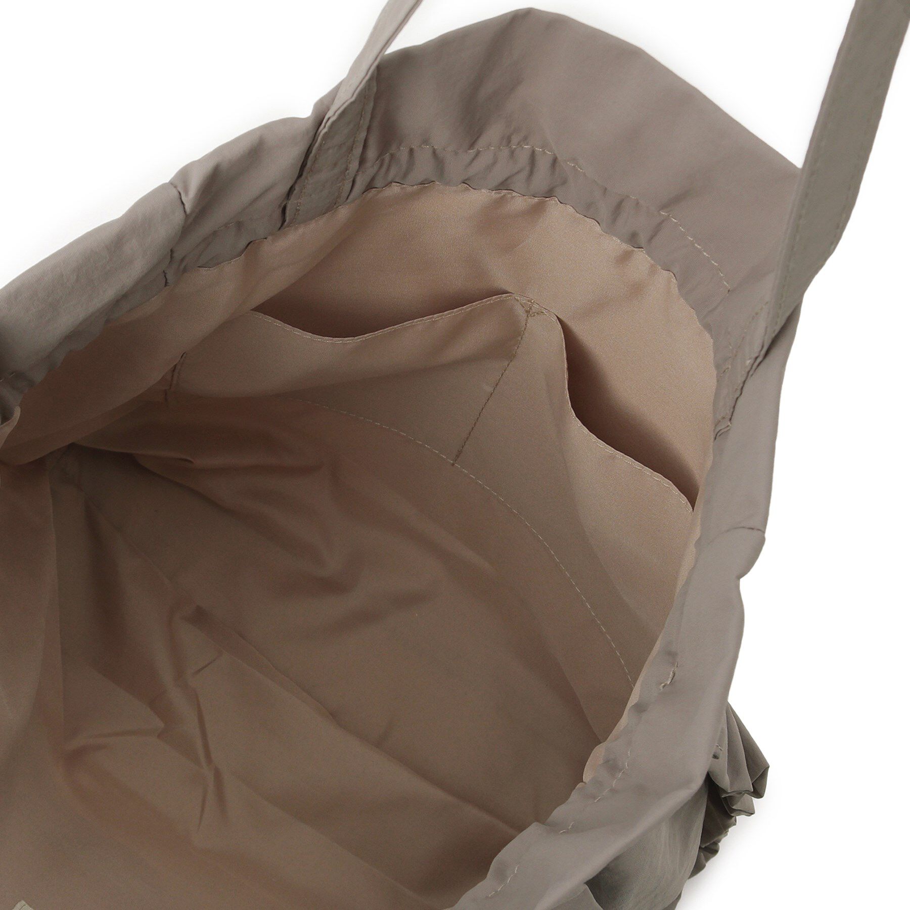 SHOO･LA･RUE「【撥水/A4】大人も持てる フリル巾着トートバッグ」|トートバッグ|