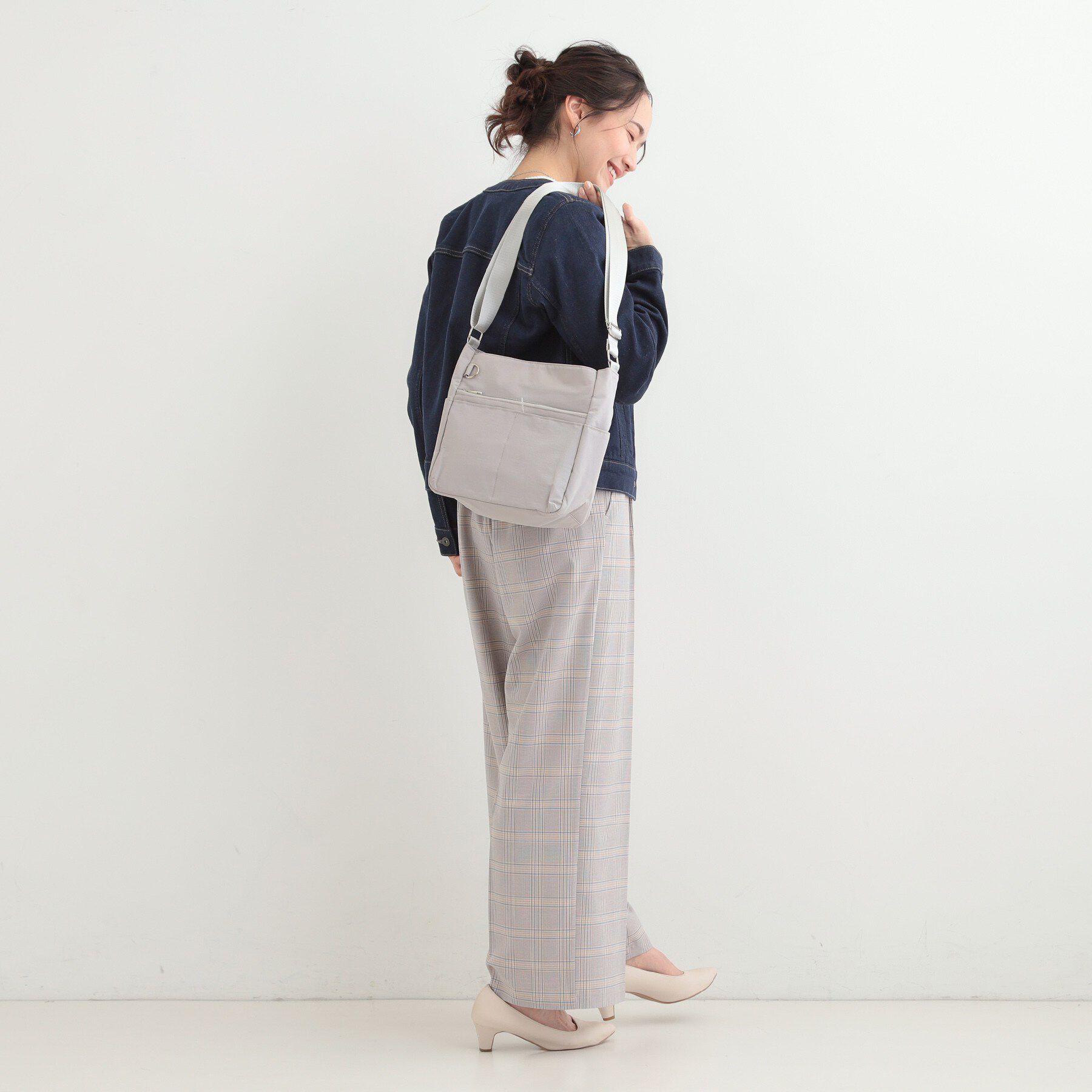 SHOO･LA･RUE「【撥水】10ポケットショルダーバッグ」|ショルダー・メッセンジャー|