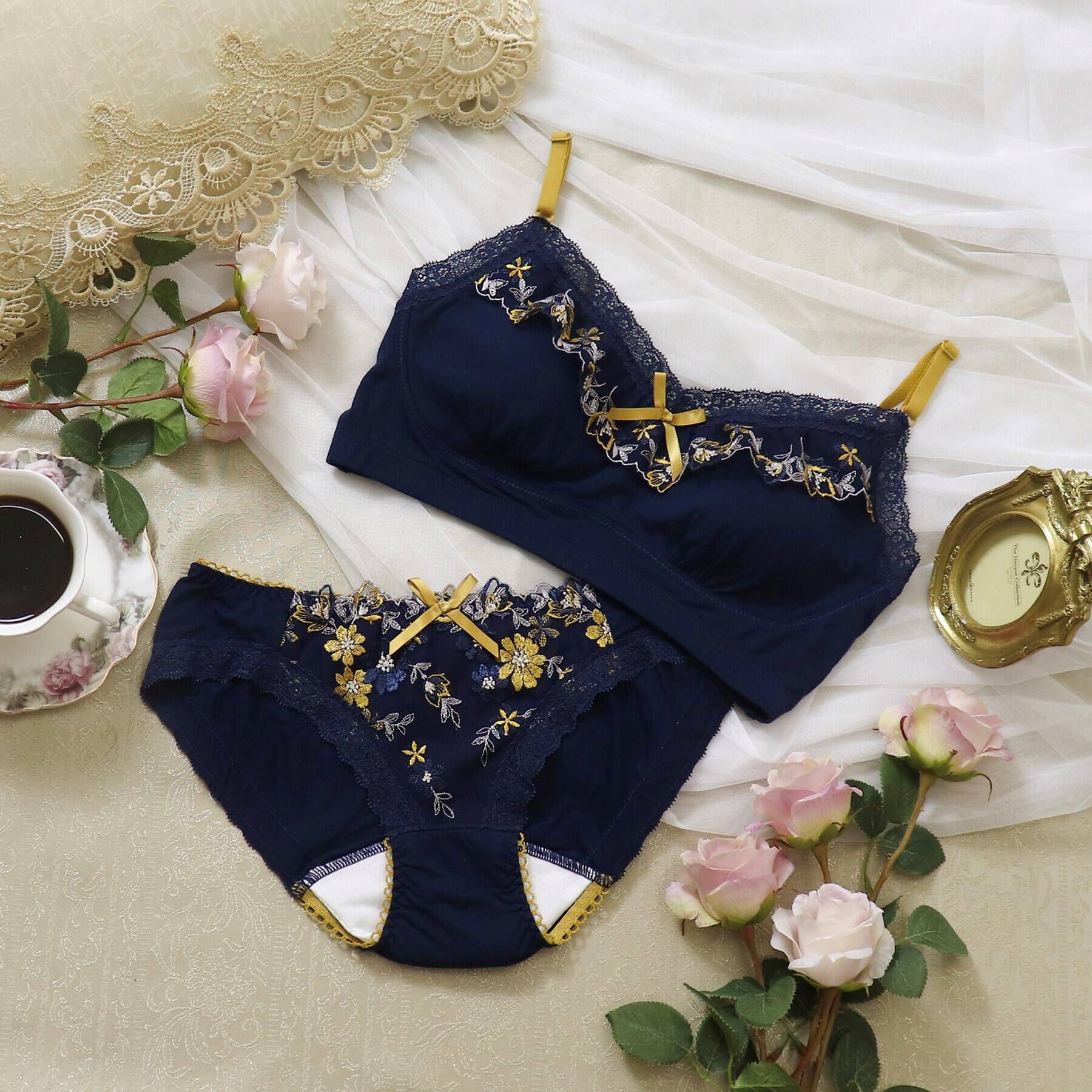 Risa Magli「アマリア おやすみブラ」|インナー|