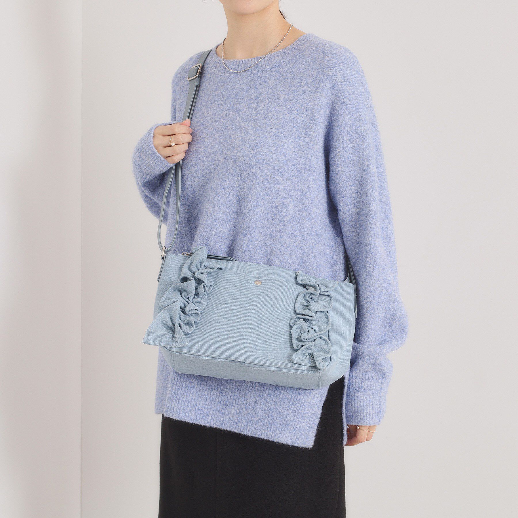 ITS&rsquo;DEMO「フリルミニショルダー」|ショルダー・メッセンジャー|サックスブルー(09