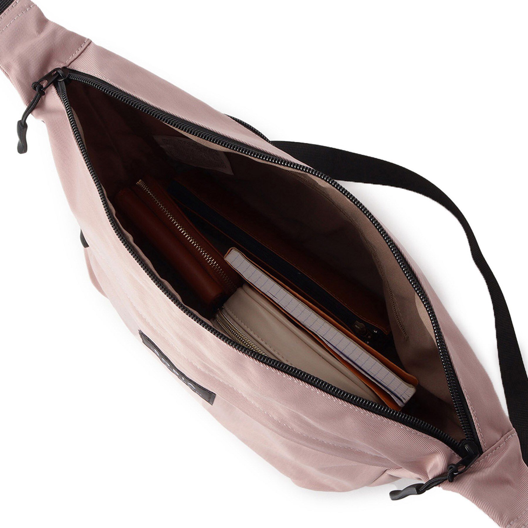 ITS&rsquo;DEMO「撥水ナイロン舟形ショルダー」|ショルダー・メッセンジャー|