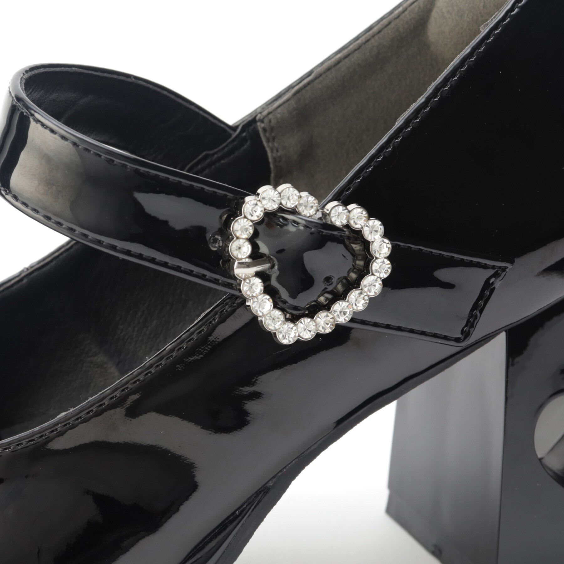 csT&P「ハートくり抜きヒールパンプス　24SS」|パンプス|