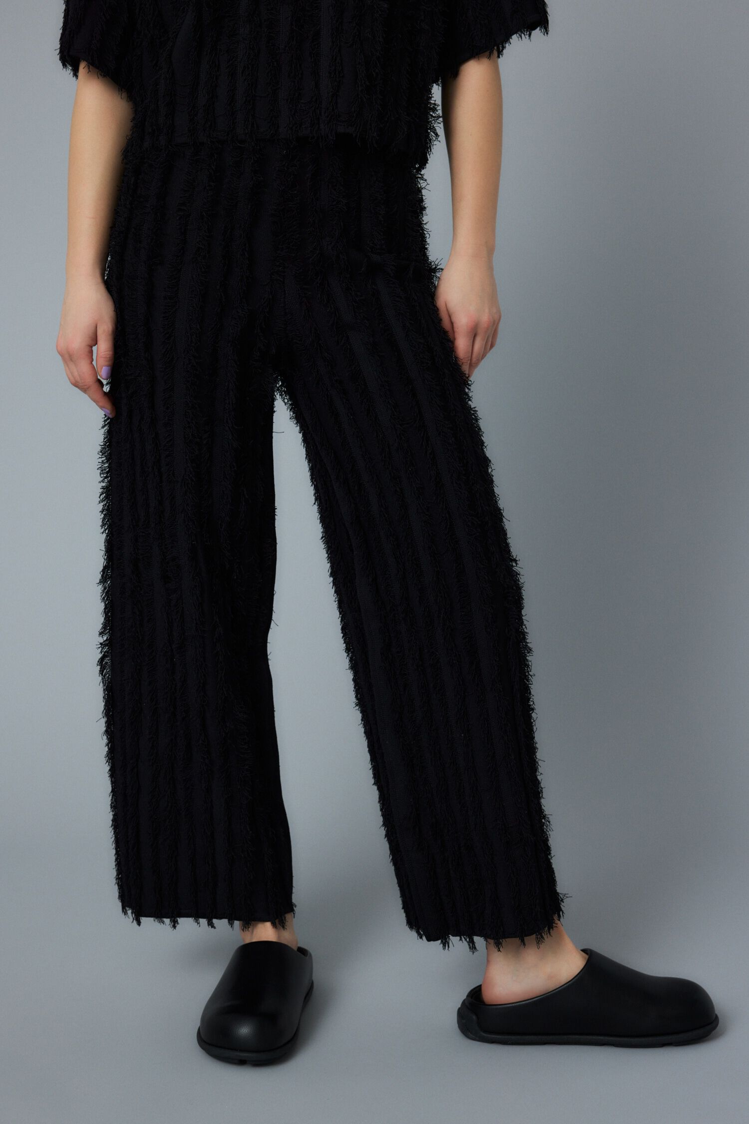 HeRIN.CYE「Fringe wide knit pants」|その他|BLK