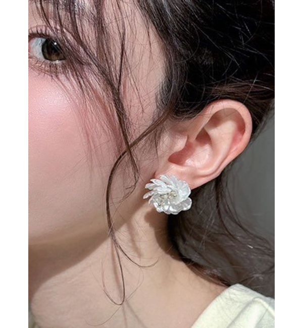 RESEXXY「シェルフラワーピアス」|ピアス|クリア