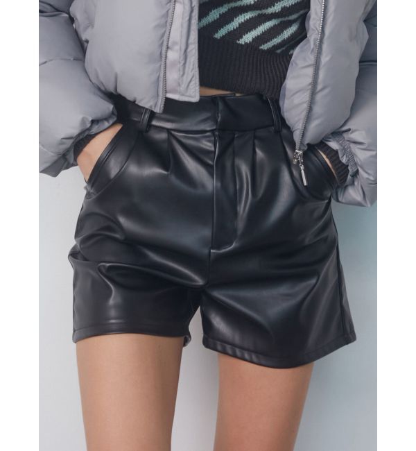 EMODA「フェイクレザーショートパンツ」|キュロット|