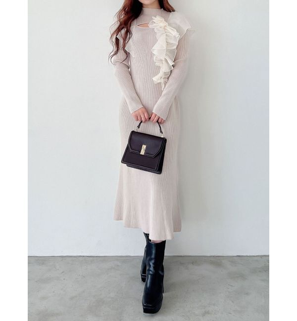 MERCURYDUO「異素材コサージュニットワンピース」|ワンピース|アイボリー