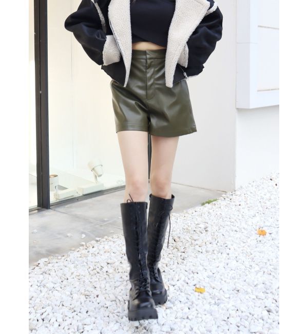 EVRIS「フェイクレザーハイウエストショートパンツ」|その他|