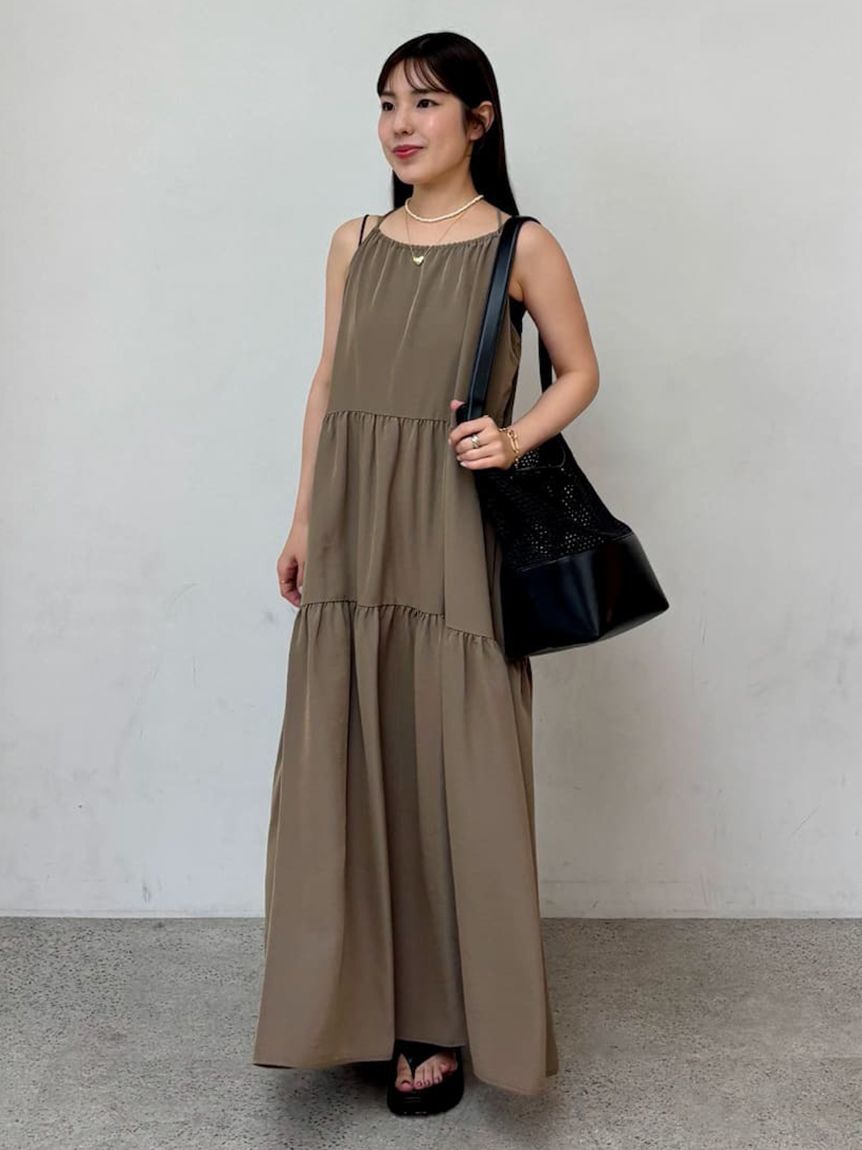 Mila Owen「ダブルリボンホルターネックキャミワンピース」|ワンピース|MOC