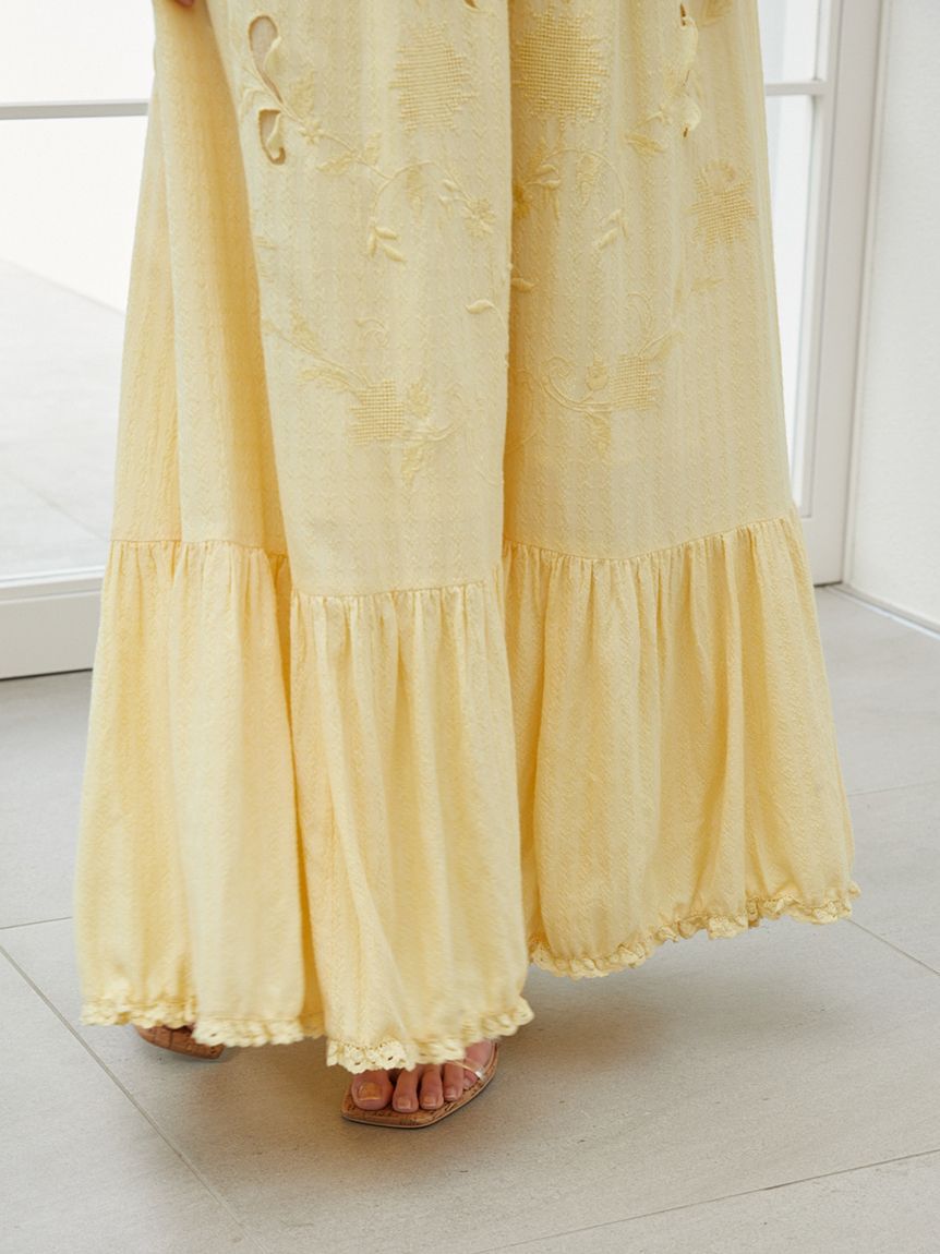 SNIDEL「フラワーエンブロイダリーマキシワンピース」|ワンピース|