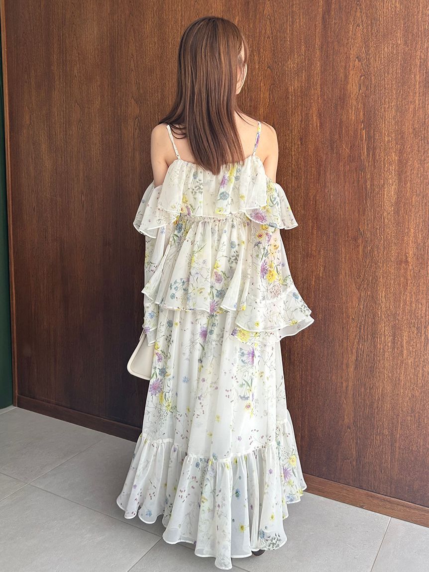 SNIDEL「オフショルフリルワンピース」|ワンピース|