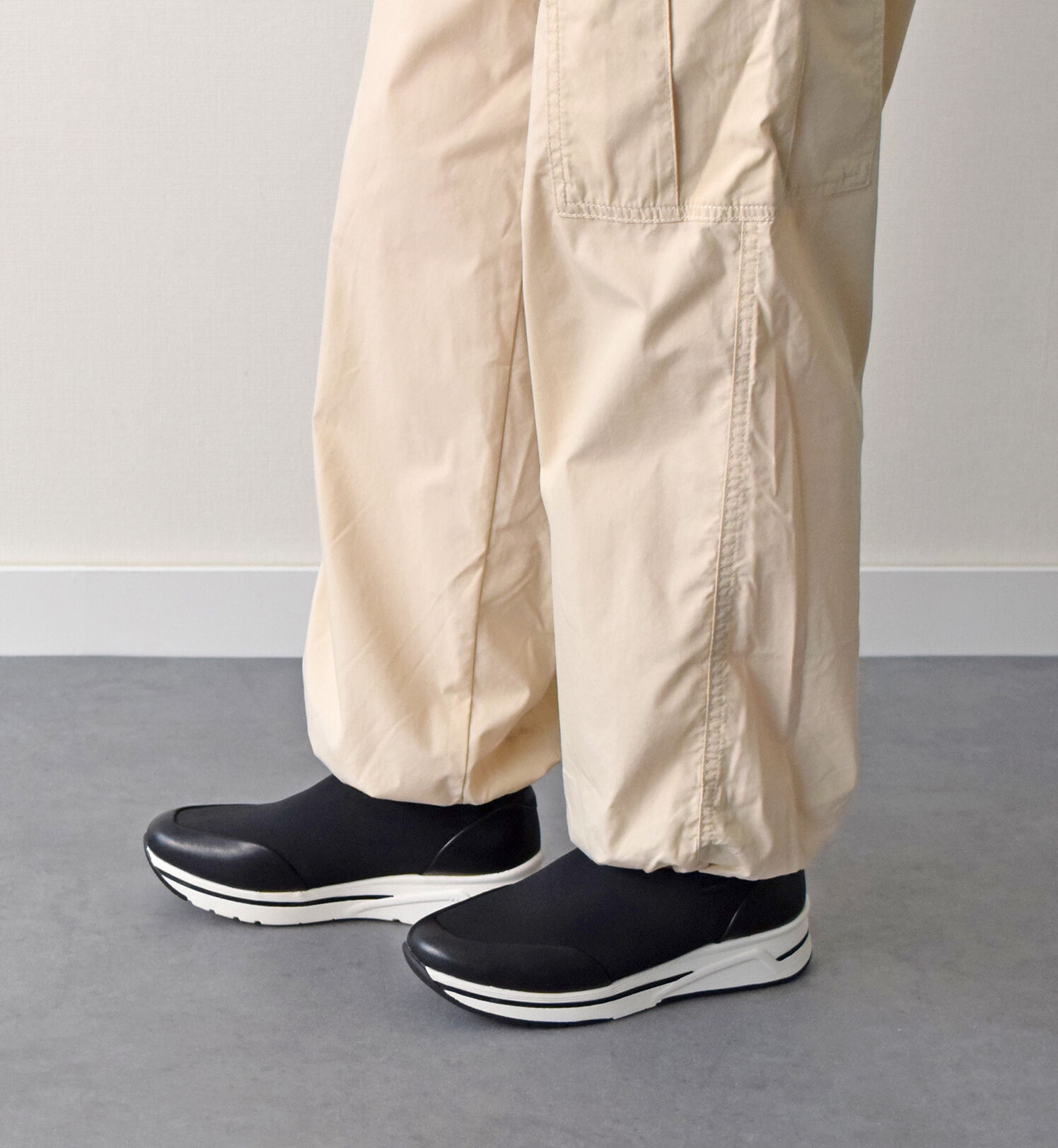 IMPORT SELECT「【bussola】全天候型ストレッチスリッポンスニーカー」|スニーカー|BL/C