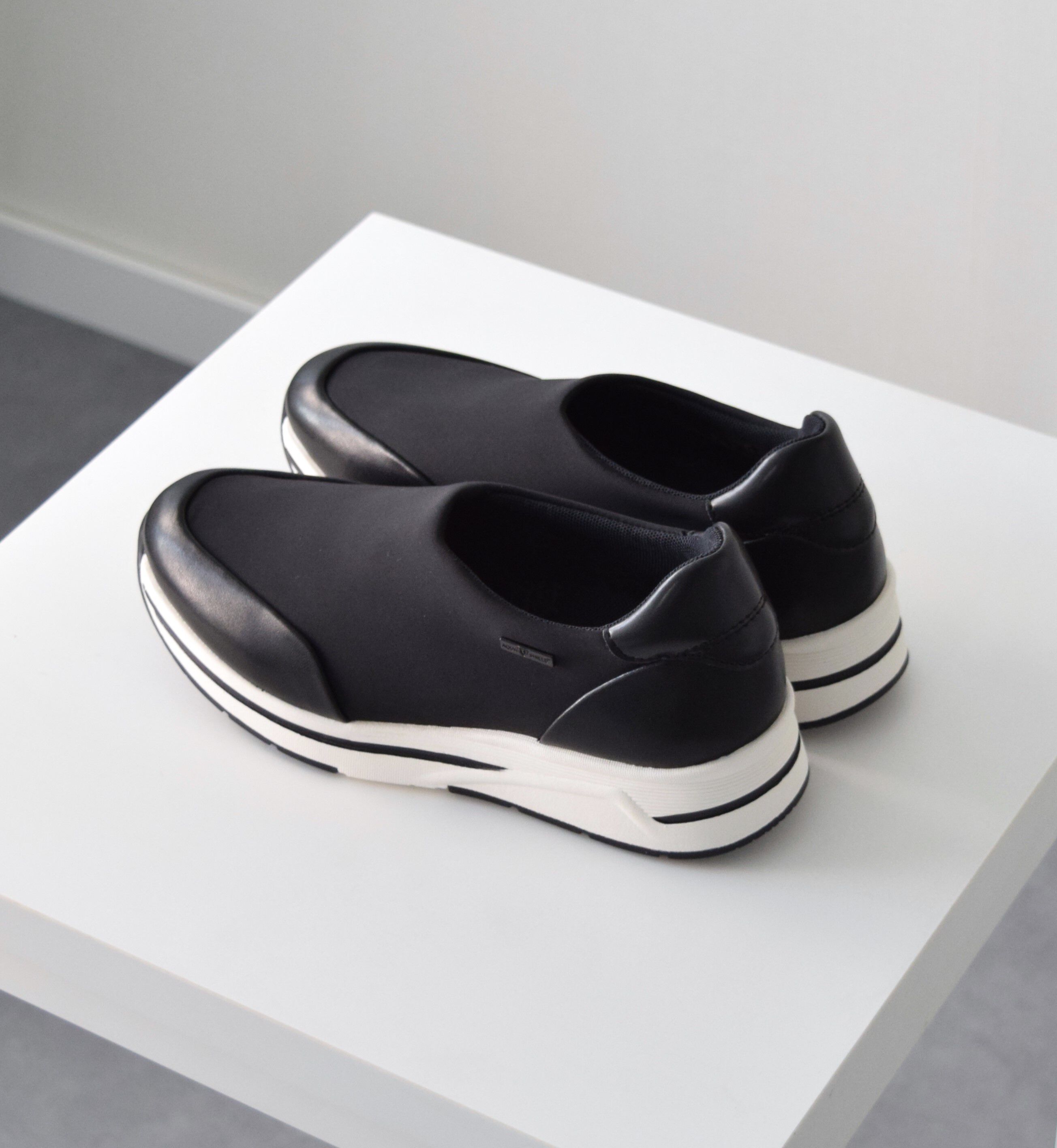 IMPORT SELECT「【bussola】全天候型ストレッチスリッポンスニーカー」|スニーカー|