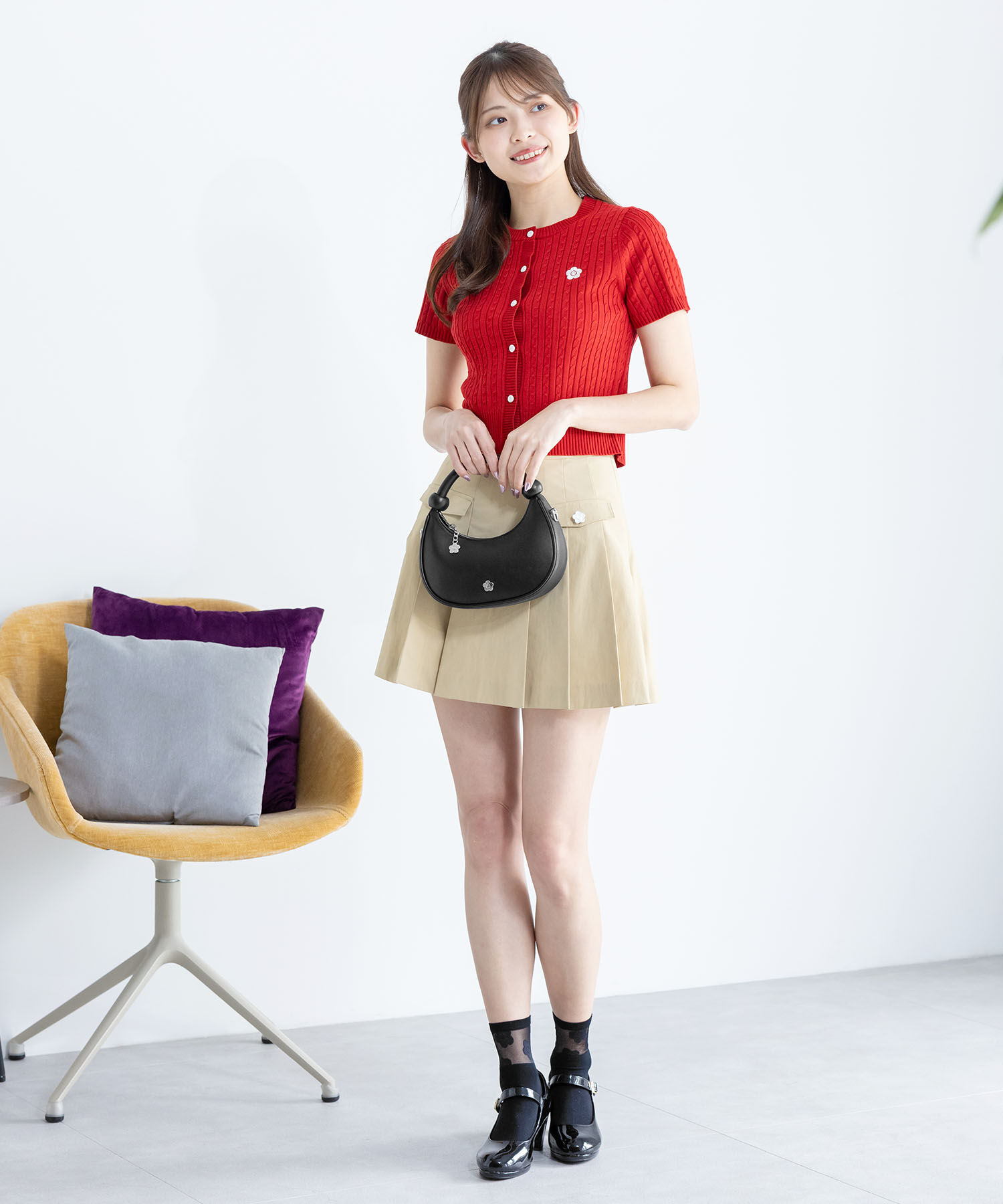 MARY QUANT「ハーフムーンメタルデイジー 2WAYショルダー」|ショルダー・メッセンジャー|