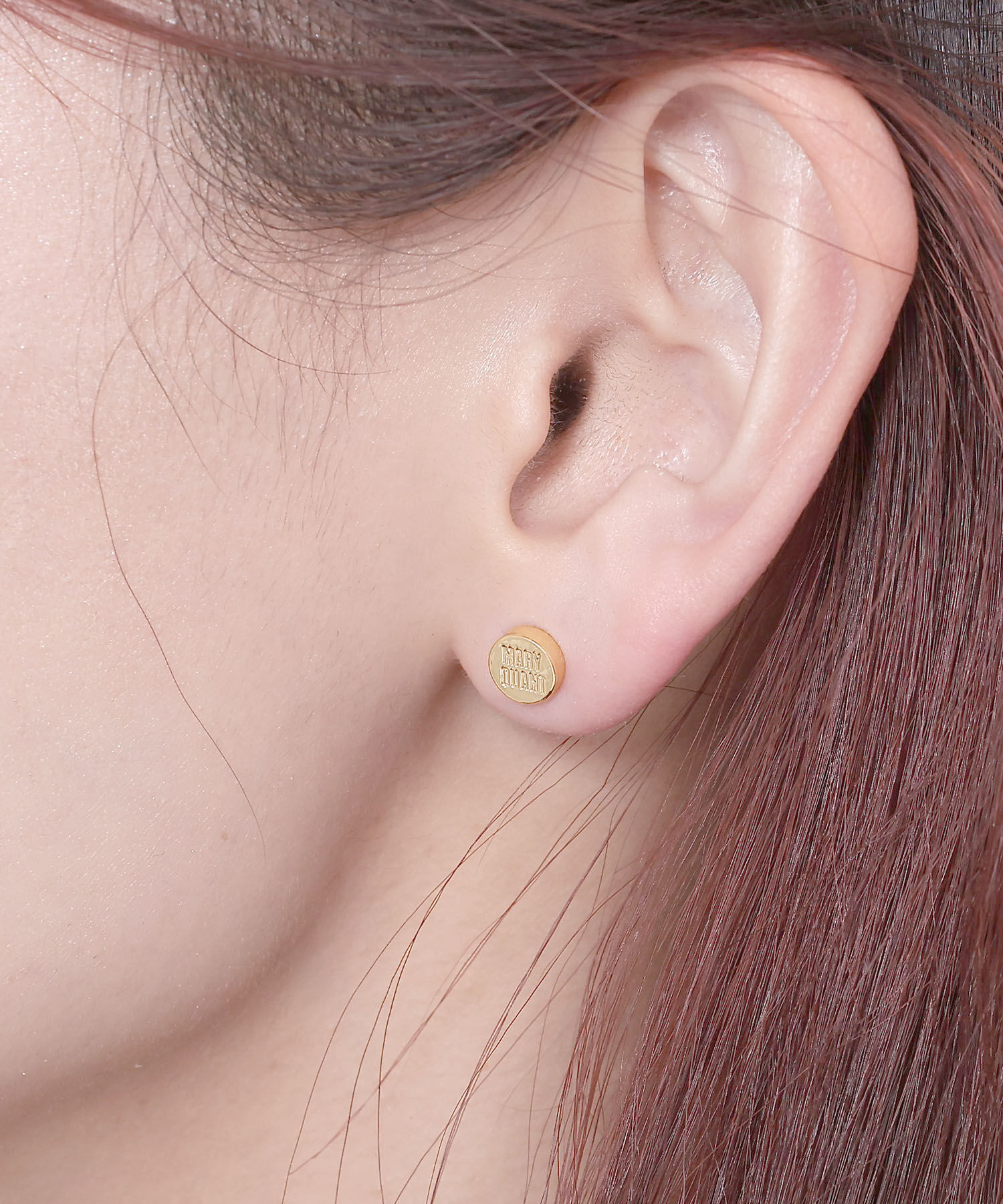 MARY QUANT「ロゴデイジーキャッチ ピアス」|ピアス|ゴールド