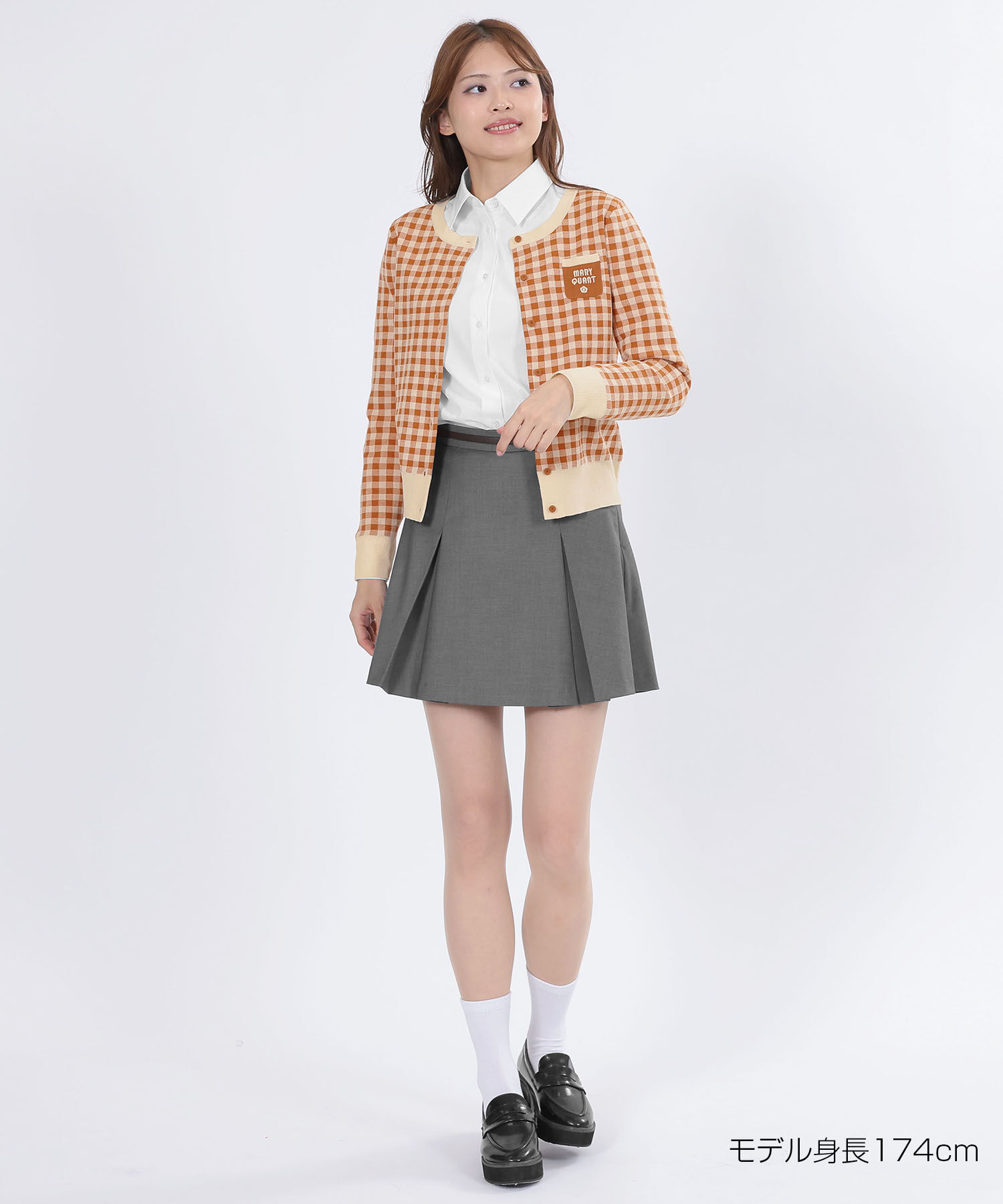 MARY QUANT「レトロロゴバイカラー カーディガン」|カーディガン|