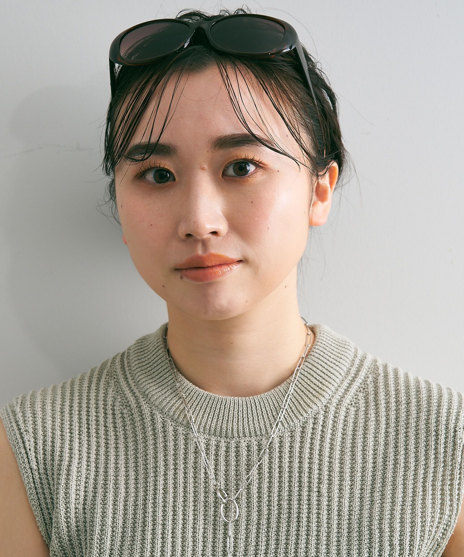  「オーバル型 サングラス｜Zoff｜SUNGLASSES 大きめ 小顔効果」|サングラス|