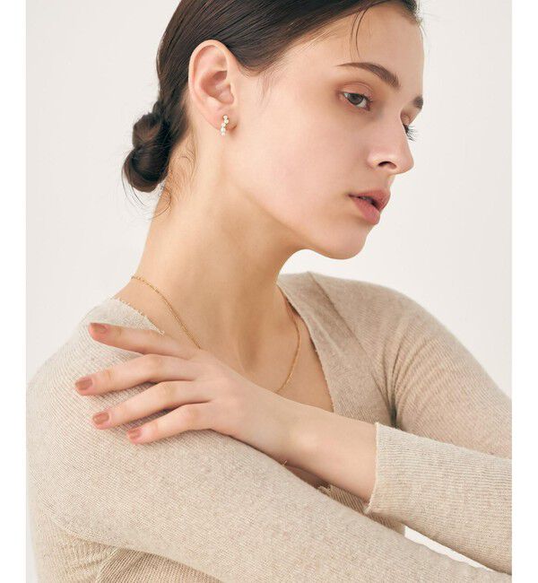 ete「パール ハグイヤリング」|イヤリング|