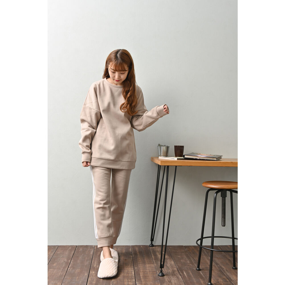 BACKYARD FAMILY「レディース ルームウェア セットアップ 冬 上下セット 長袖 通販 ラインパンツ プルオーバー」|ルームウェア|ブラウン1