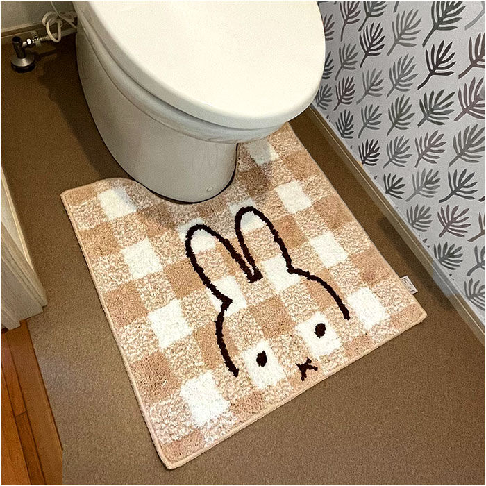 BACKYARD FAMILY「トイレマット キャラクター 通販 足元マット 便所マット トイレ用品 トイレタリー 滑りにくい」|トイレタリー・ランドリーグッズ|