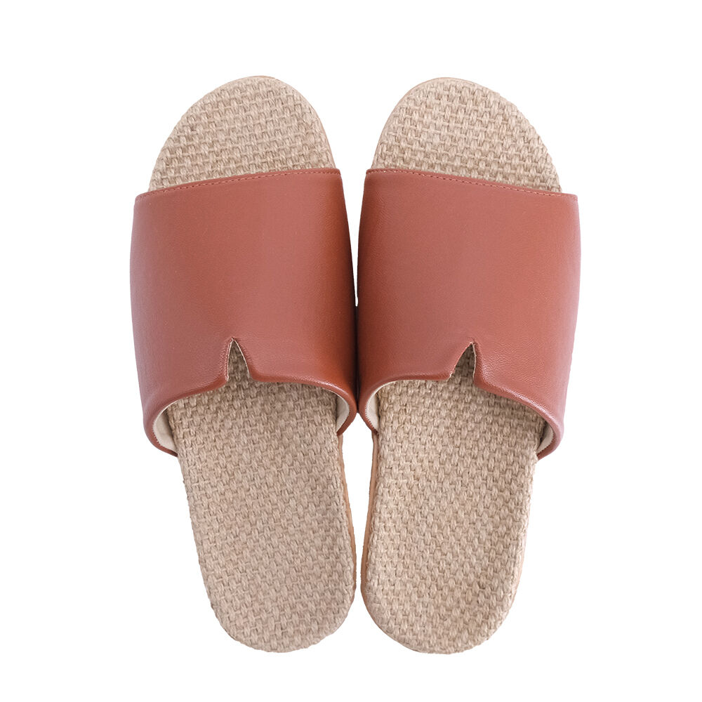 BACKYARD FAMILY「スリッパ 夏用 室内 通販 ルームシューズ 室内履き 涼しい サラサラ 麻 肌触りが良い」|ルームシューズ|ブラウン1