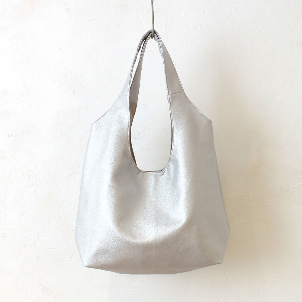 BACKYARD FAMILY「トートバッグ レディース 通販 肩掛けバッグ 大きめ 大容量 手提げバッグ 通勤バッグ バッグ 鞄」|トートバッグ|シルバー1