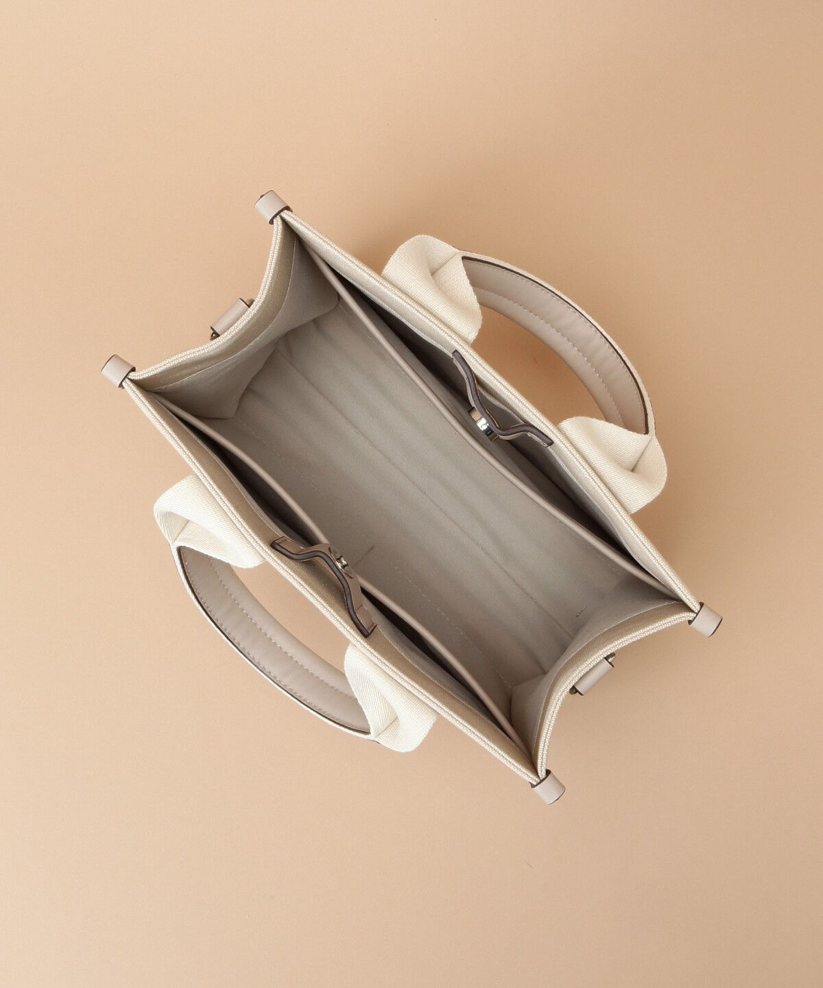 Samantha Thavasa「スクエアキャンバストート 小サイズ」|トートバッグ|