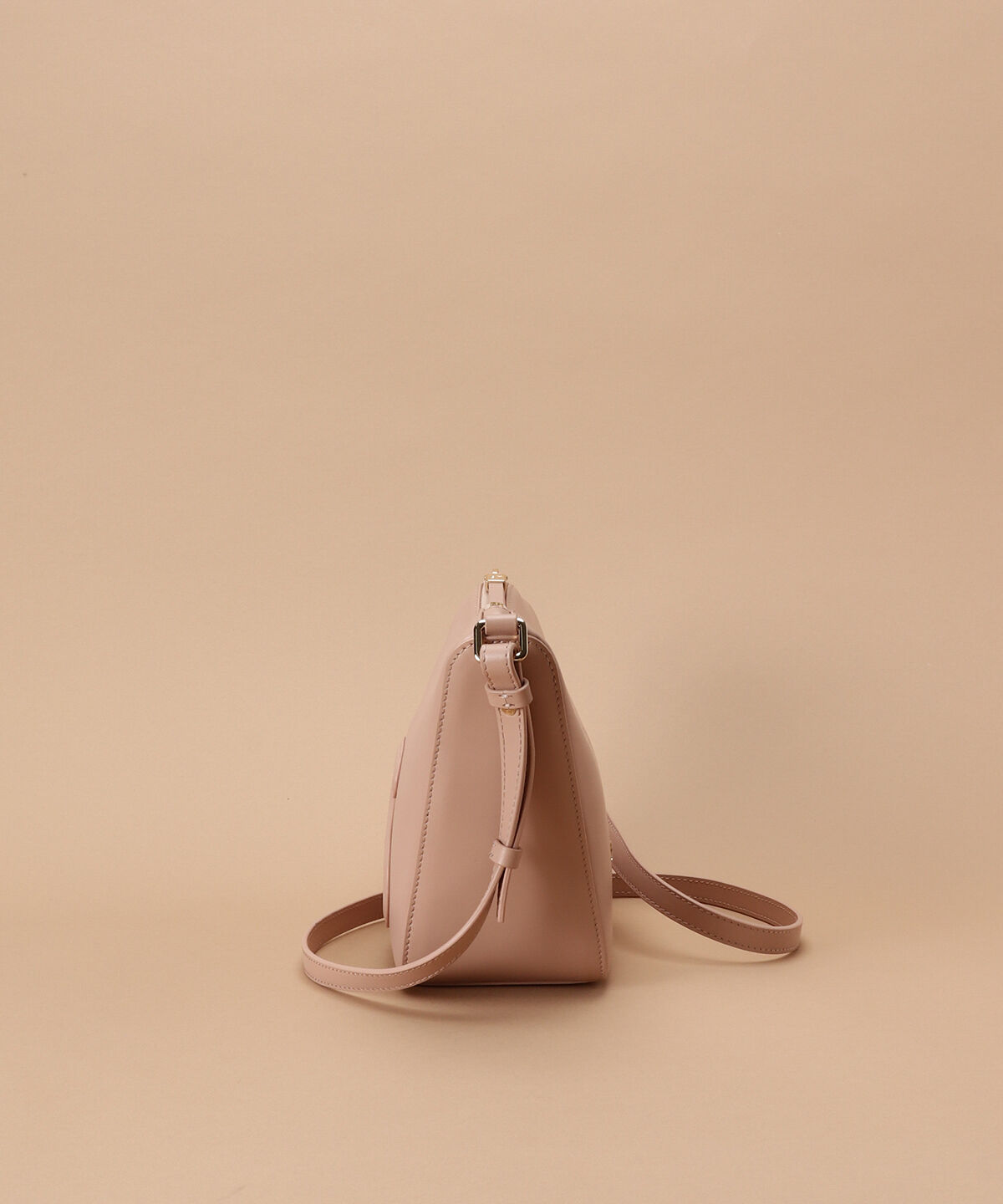 Samantha Thavasa「スムースレザー ショルダーバッグ」|ショルダー・メッセンジャー|