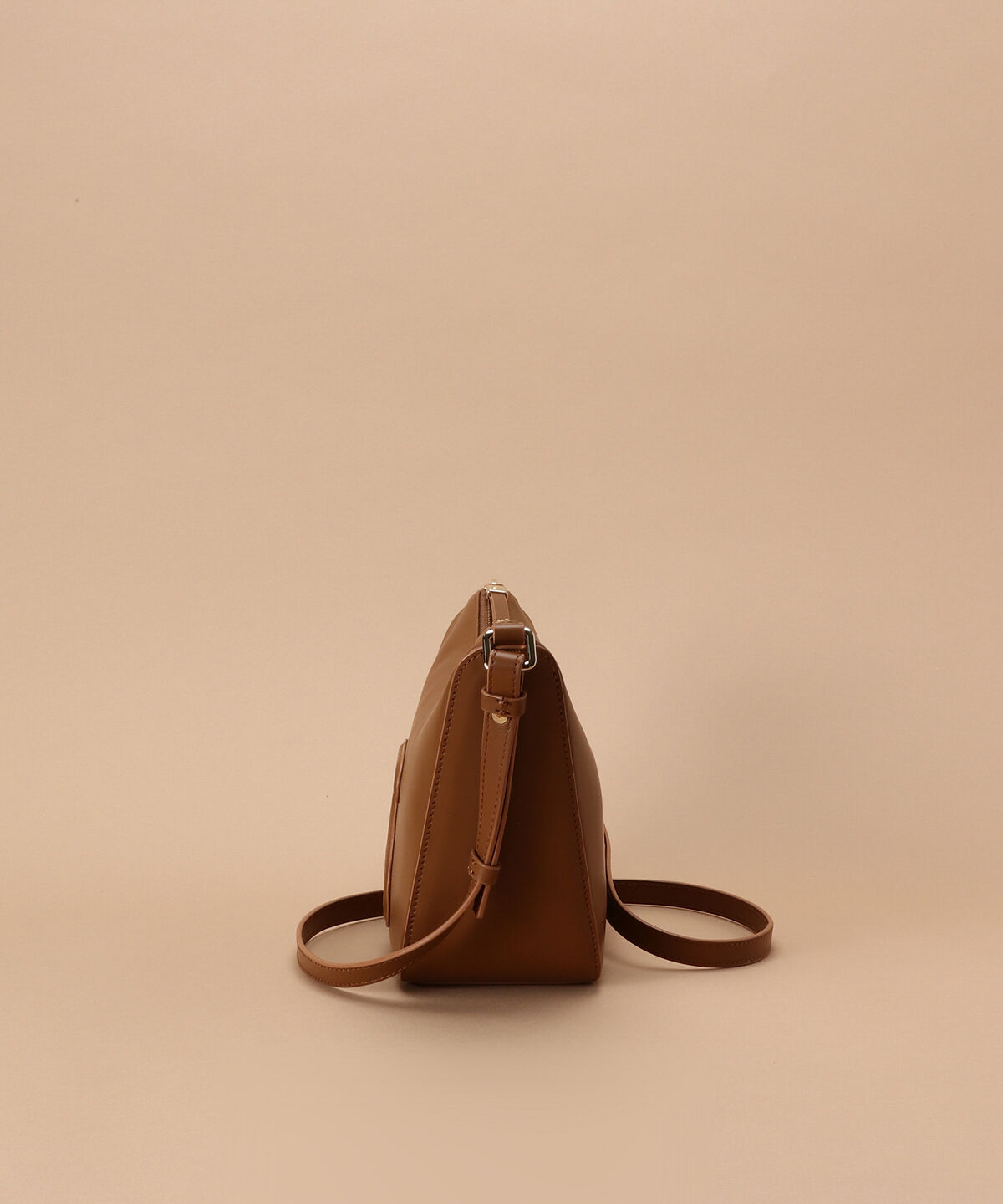 Samantha Thavasa「スムースレザー ショルダーバッグ」|ショルダー・メッセンジャー|