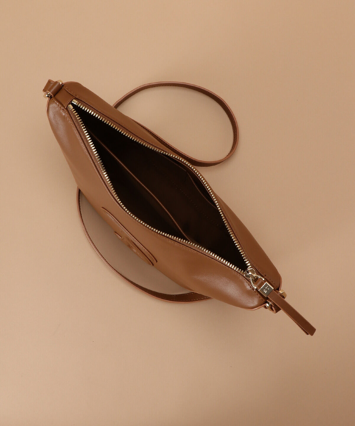 Samantha Thavasa「スムースレザー ショルダーバッグ」|ショルダー・メッセンジャー|