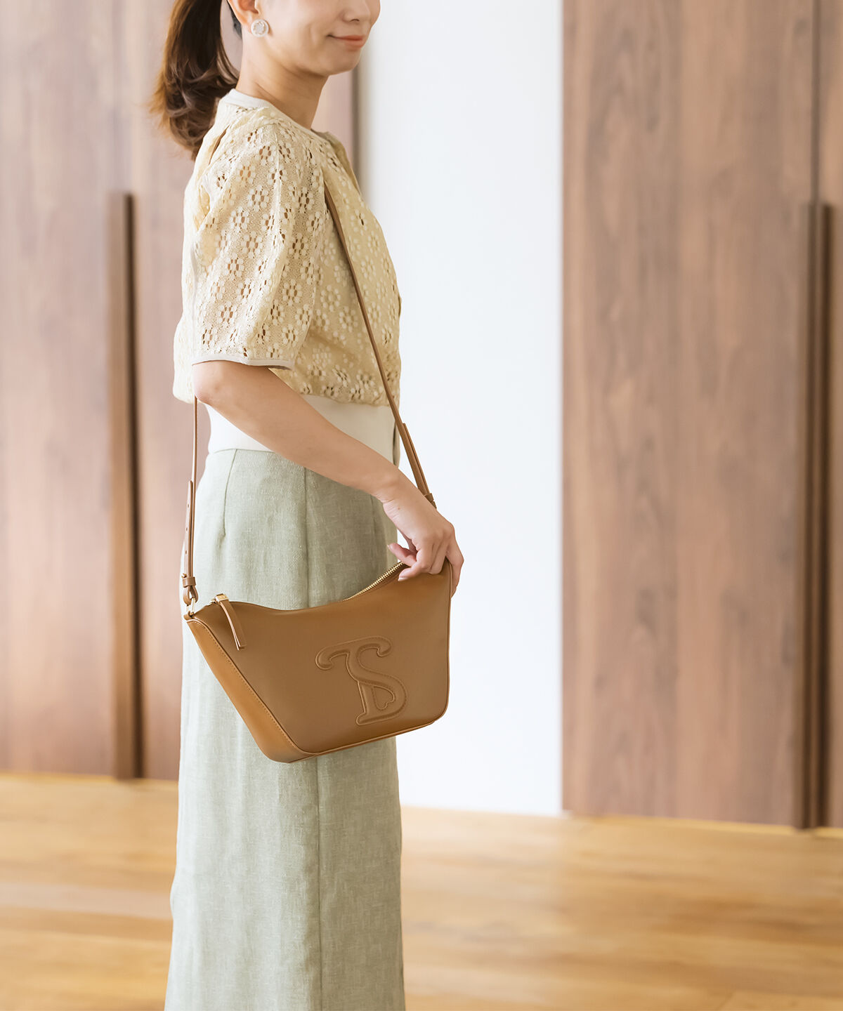 Samantha Thavasa「スムースレザー ショルダーバッグ」|ショルダー・メッセンジャー|