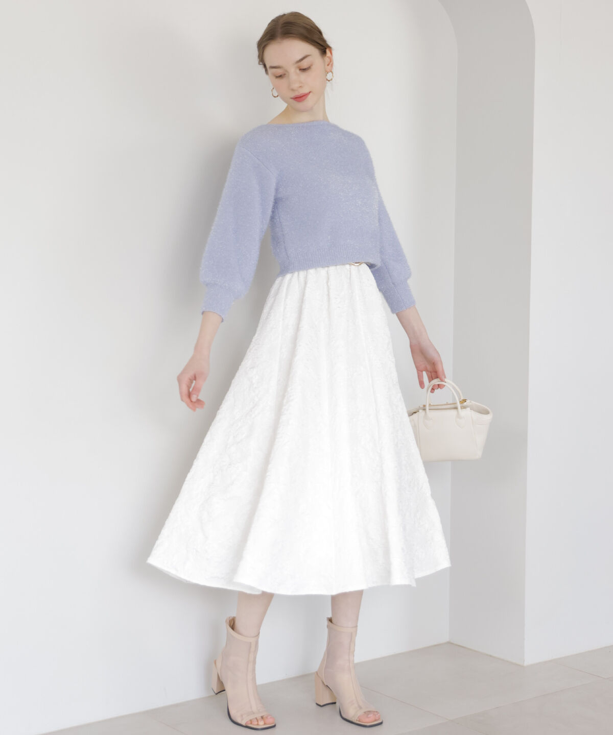 アンドクチュール「フィルムヤーンボートネックプルオーバー」|ニット・セーター|