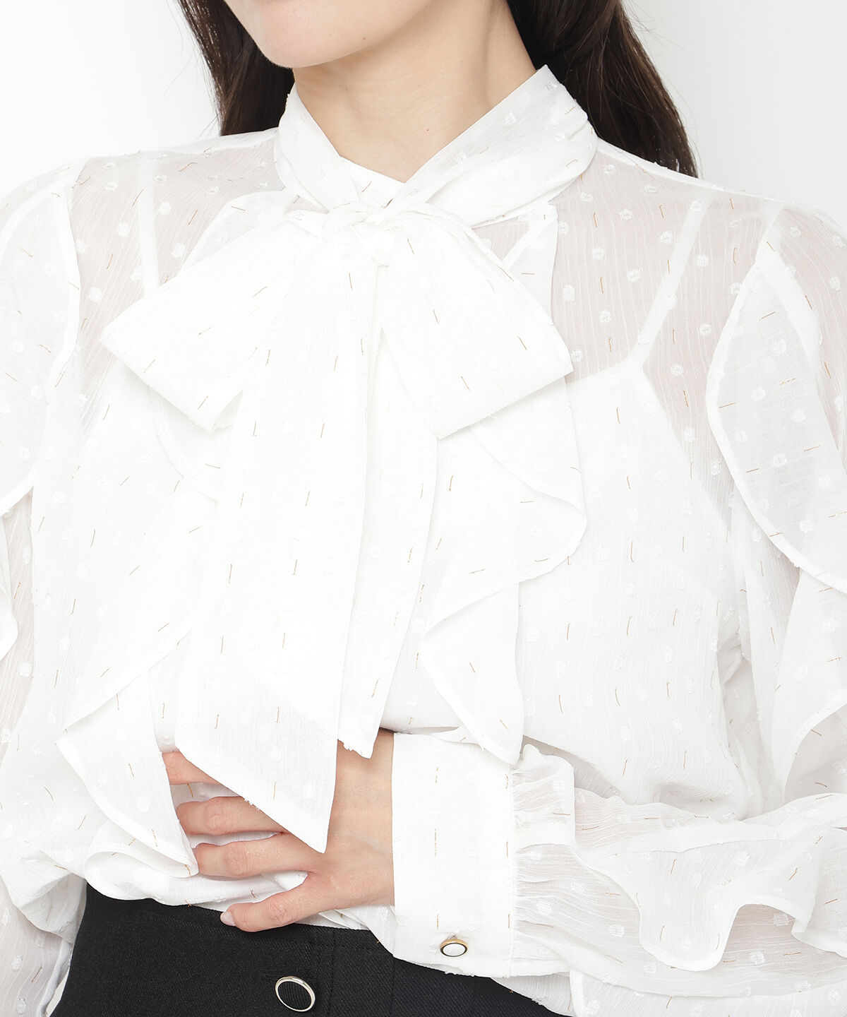 アンドクチュール「ラメドットジャガードボウタイブラウス」|シャツ・ブラウス|